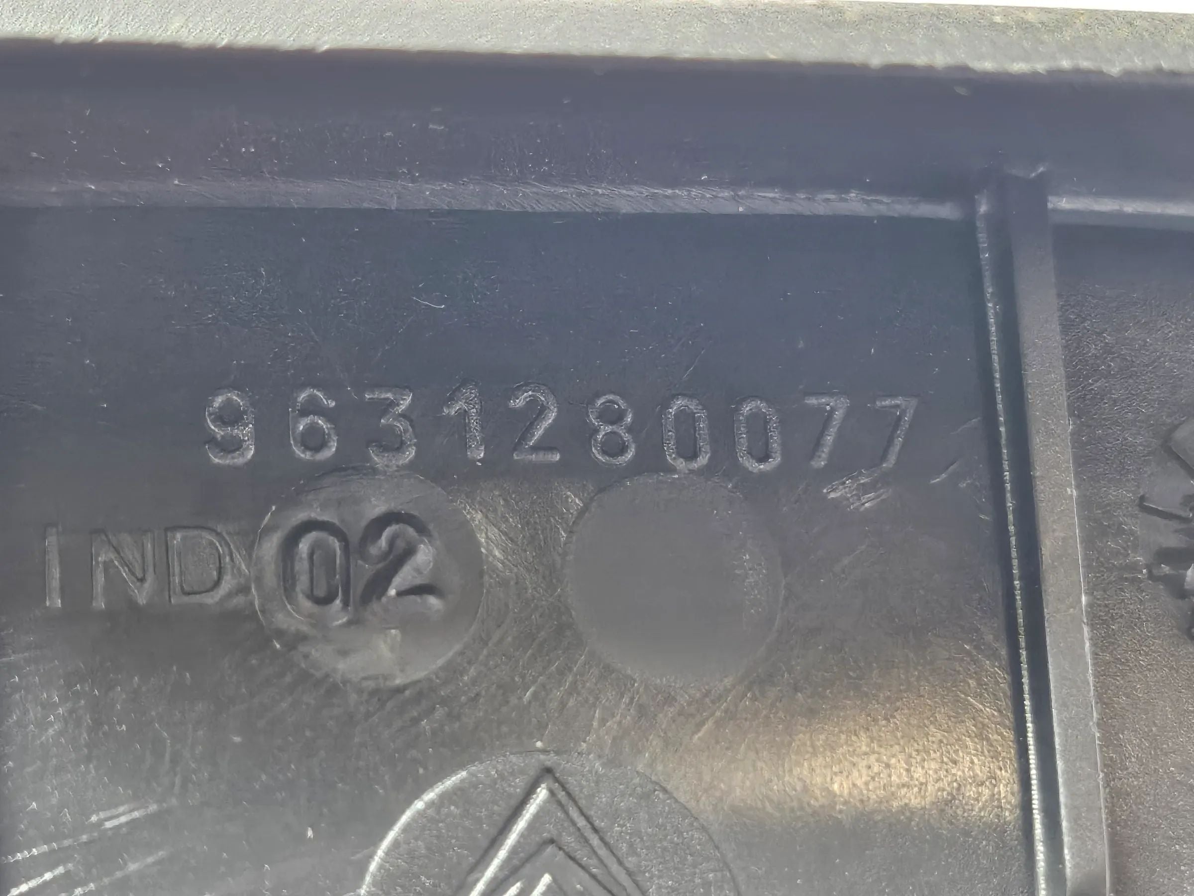 Original CITROEN XSARA PICASSO (N68) 1.6 16V Buisson d'air droit 9631280077