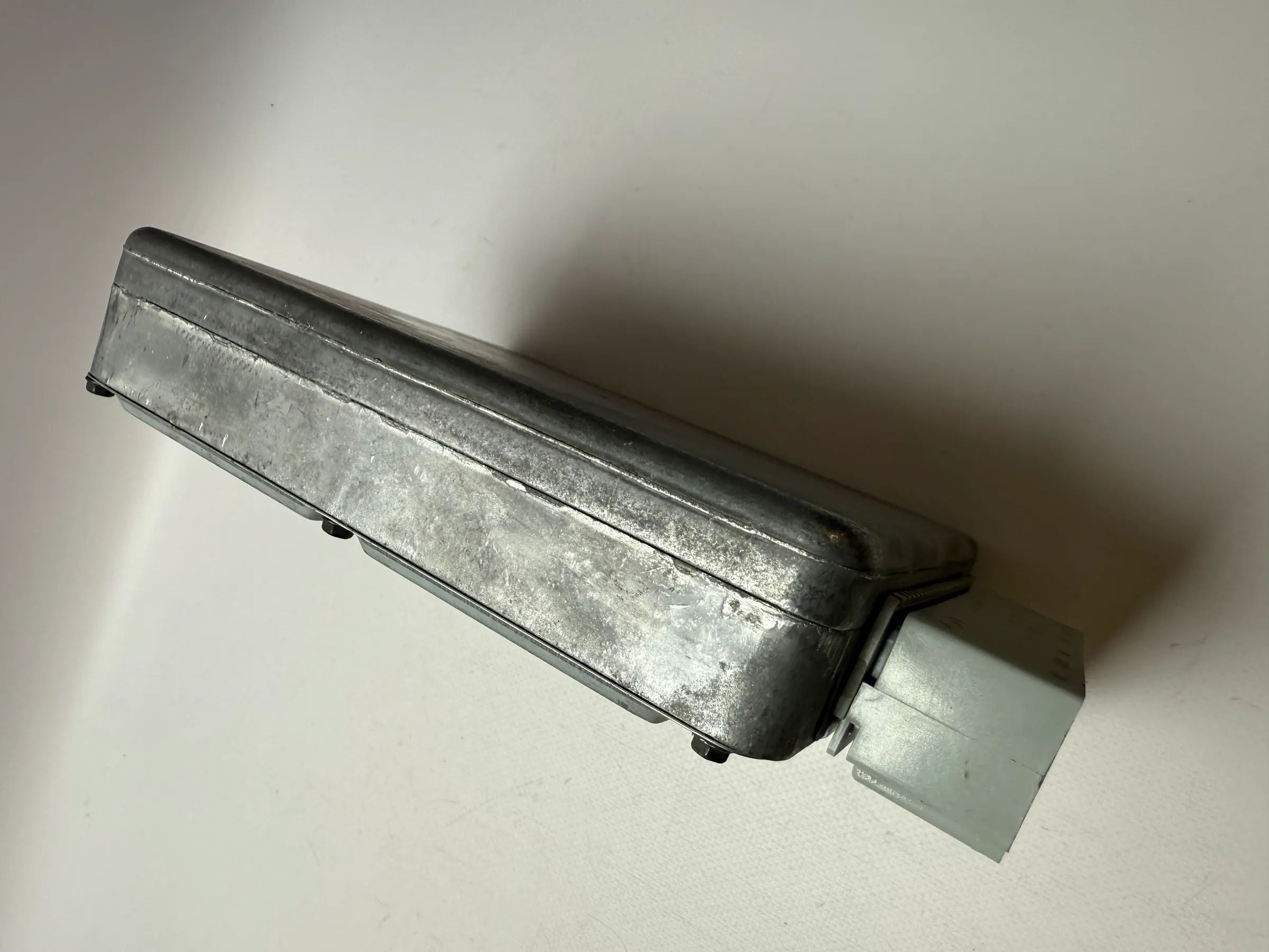 Genuine Ford Focus 1.6L Engine Control Unit ECU 2S4A-12A650-UA 