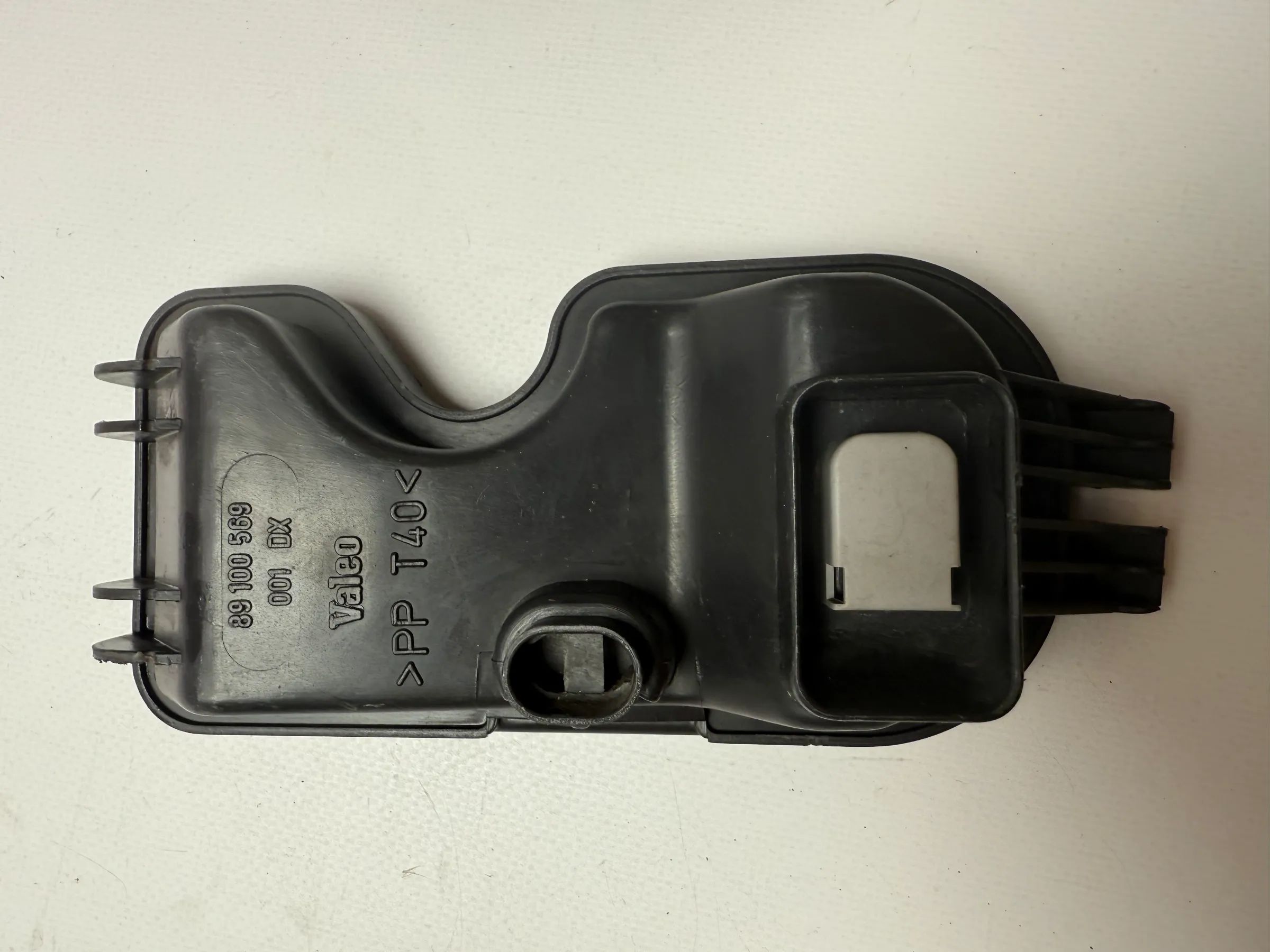 อะไหล่แท้ FIAT Punto ฝาครอบไฟหน้าขวา 89100569 001 DX