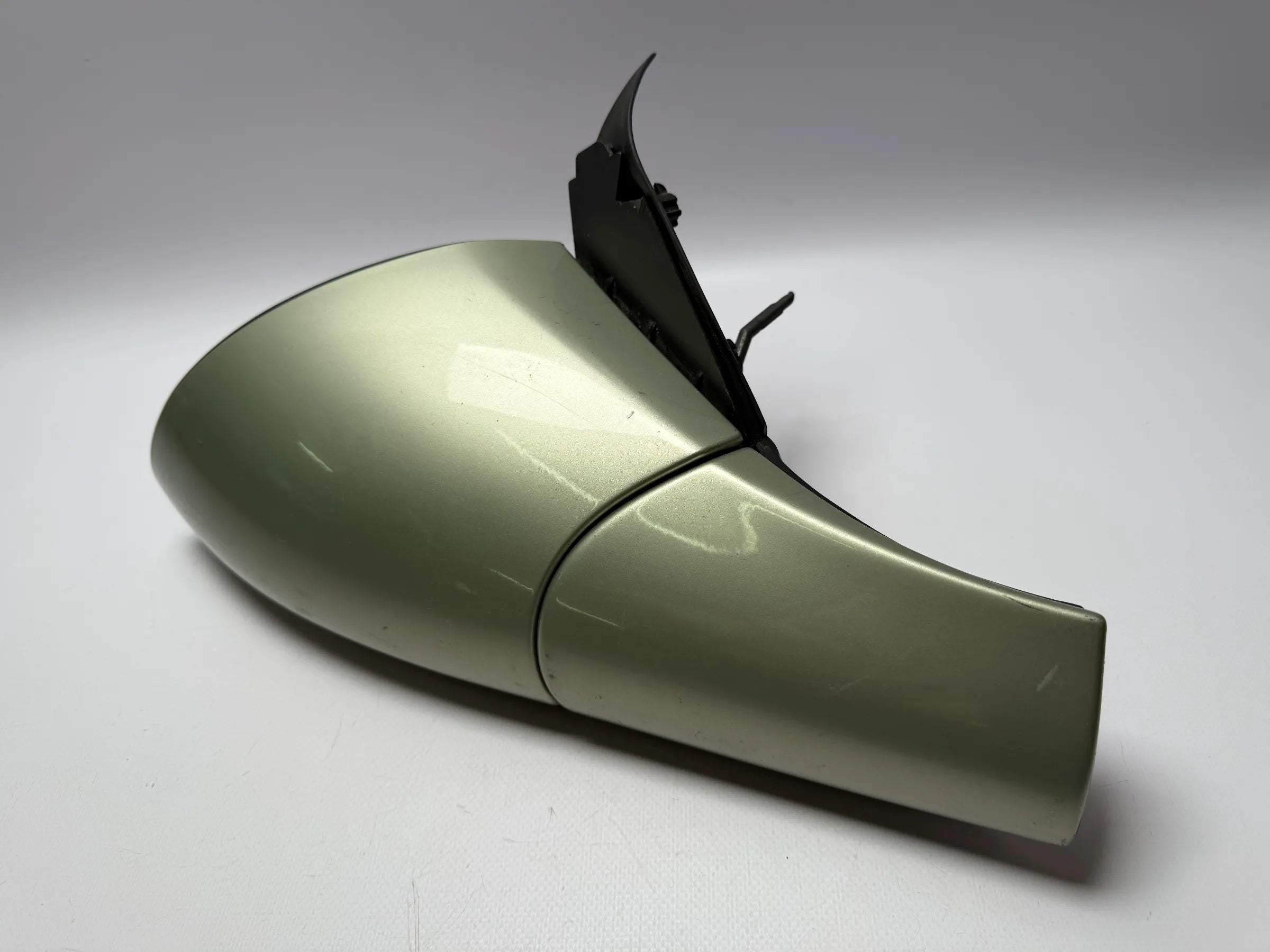 อะไหล่แท้ Opel Vectra B กระจกมองข้าง มือหมุน ขวา Olive 059182 / E1 01 0446 R4