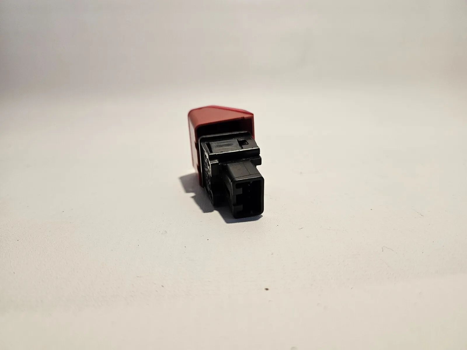 original Warnblinkschalter 06019 Nissan Micra K12 Bj,2006