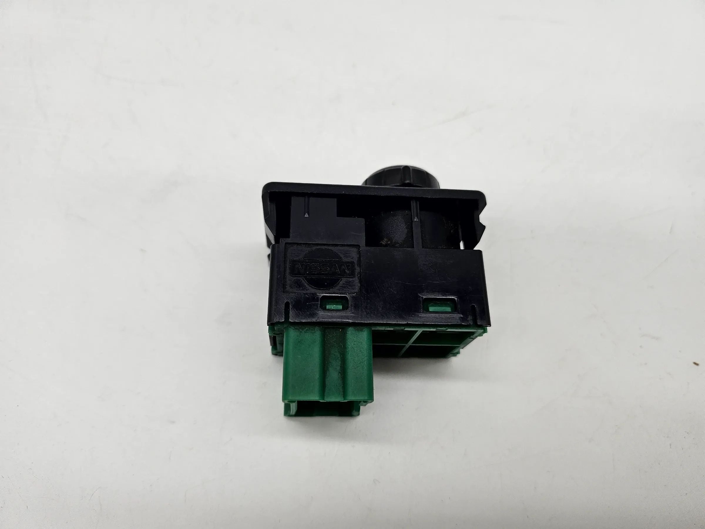 Originele NISSAN Primera P12 Stationwagen Handgeschakelde Spiegelverstelling