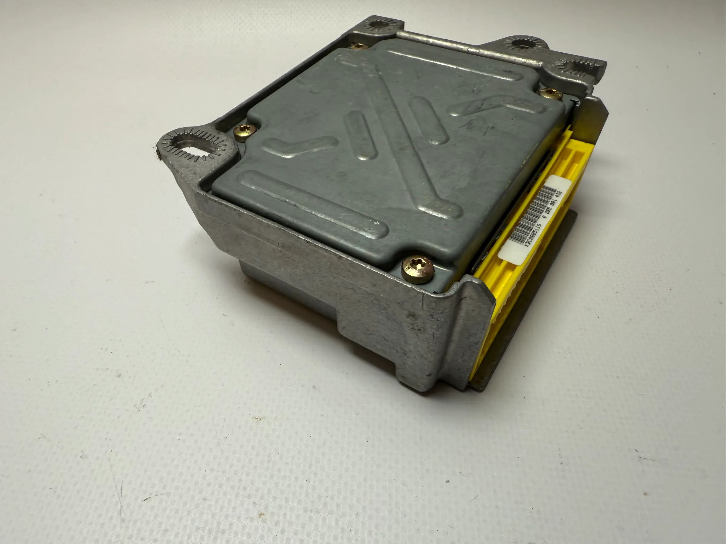 Orijinal Audi A6 4B Airbag Kontrol Ünitesi Bosch 4B0 959 655 M / 0285001432