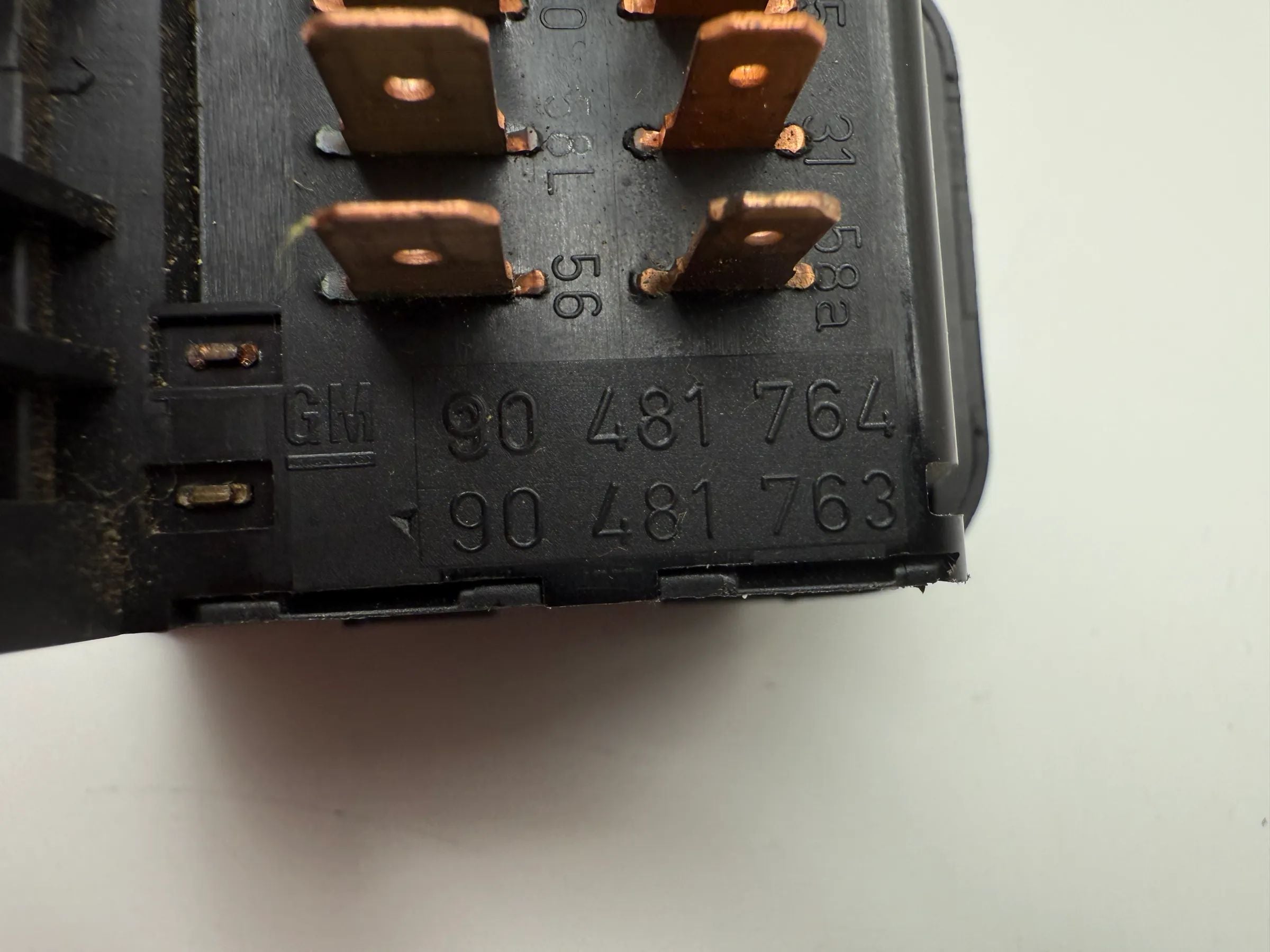 Interrupteur de lumière Opel ASTRA F CC 90481763 90213283 1240126 10-1997