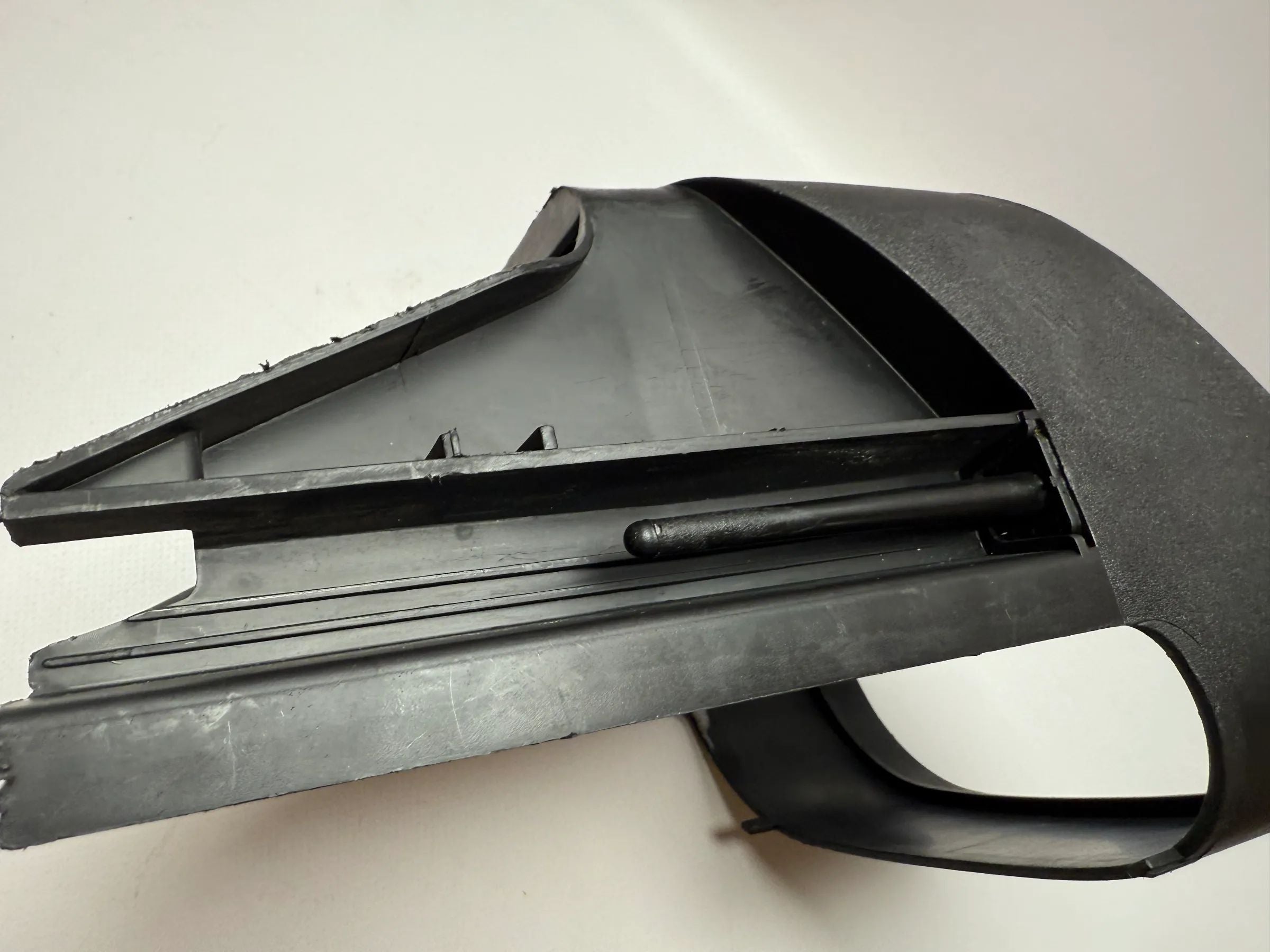 Оригинальная облицовка рулевой колонки Опель Астра G OPC 90575437