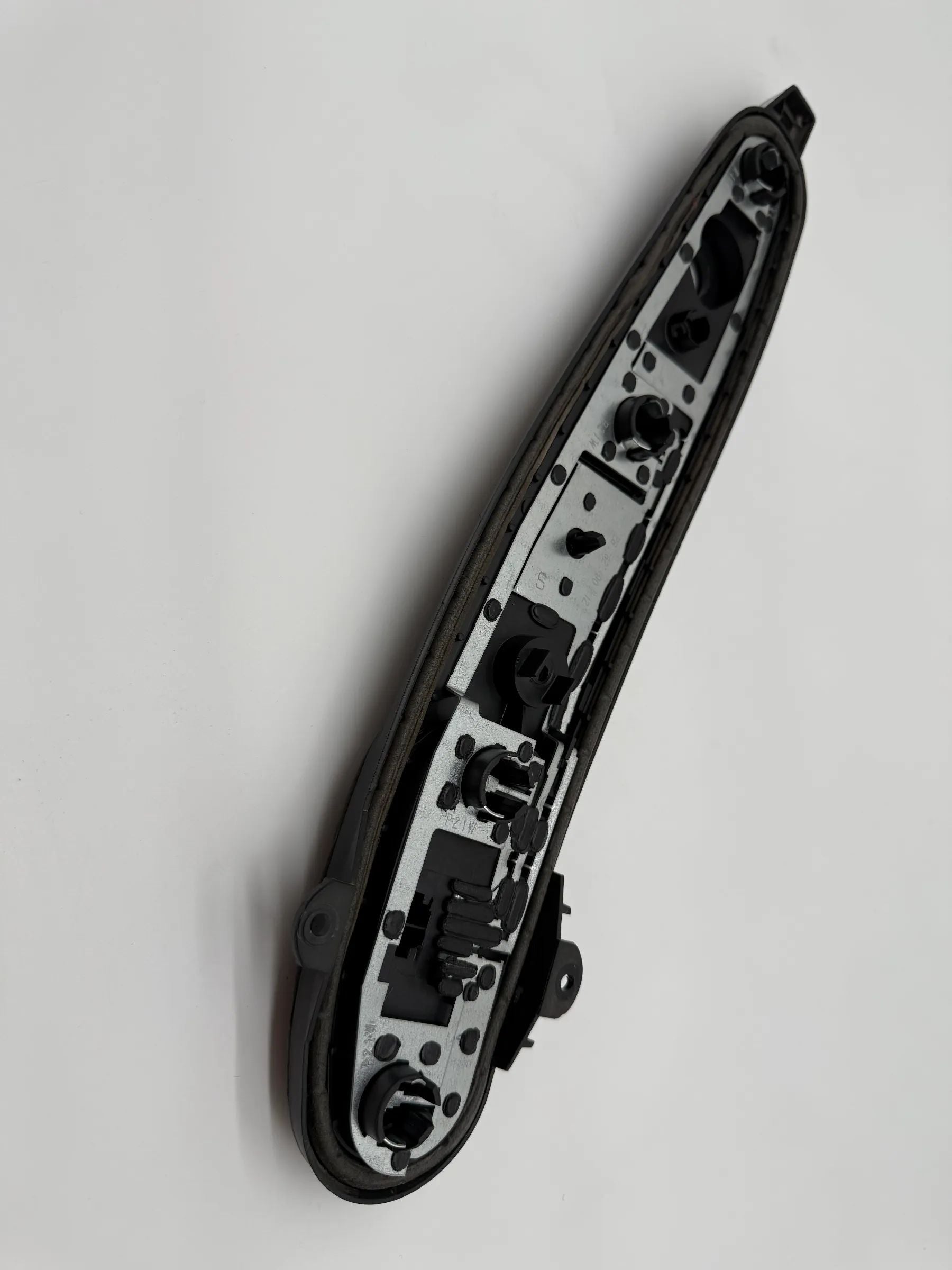 Lampenträger Rücklicht Rückleuchte links Fiat Punto Schwarz 286221