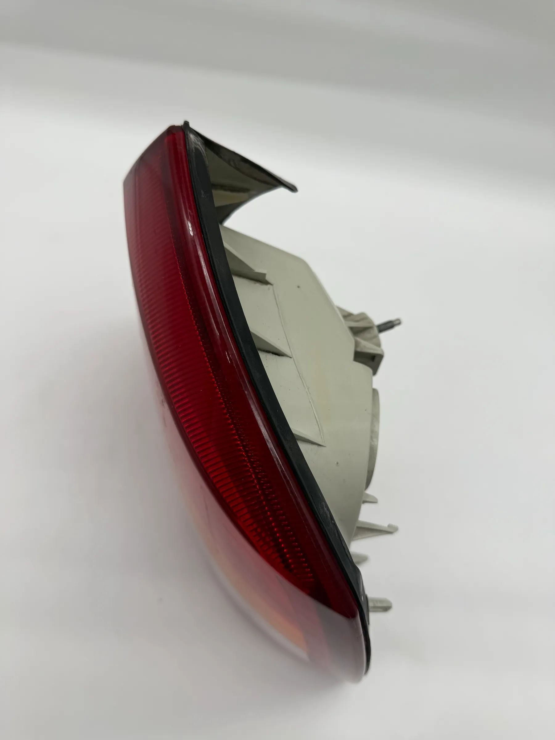Opel Astra G Coupe / Cabrio etc. Rückleuchte Heckleuchte  Rechts 90521544