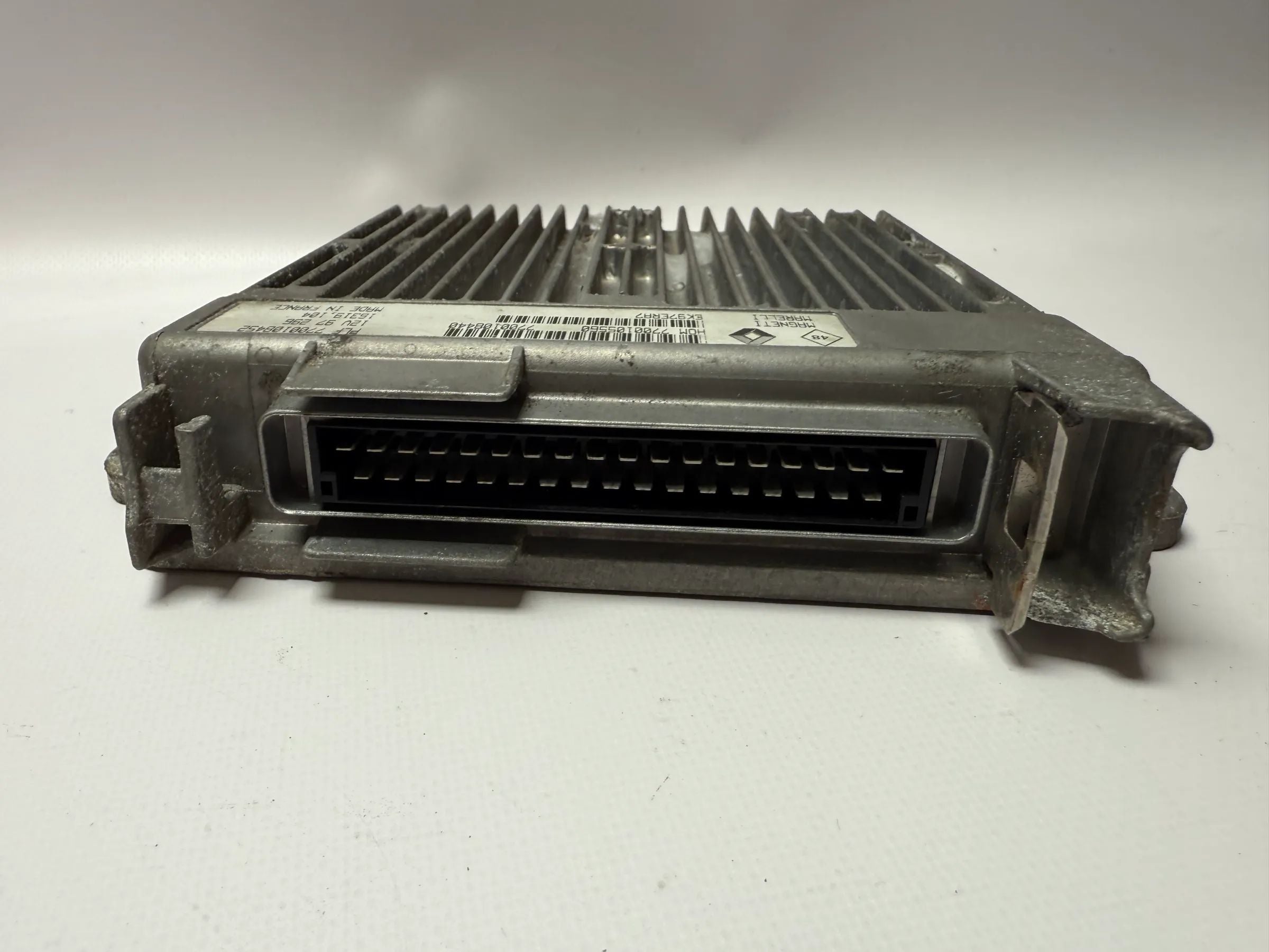 Centralina Original Renault Twingo 1.2 ECU PLF 7700108452 / HOM 7700105560 - auto-veritas.com/pt/