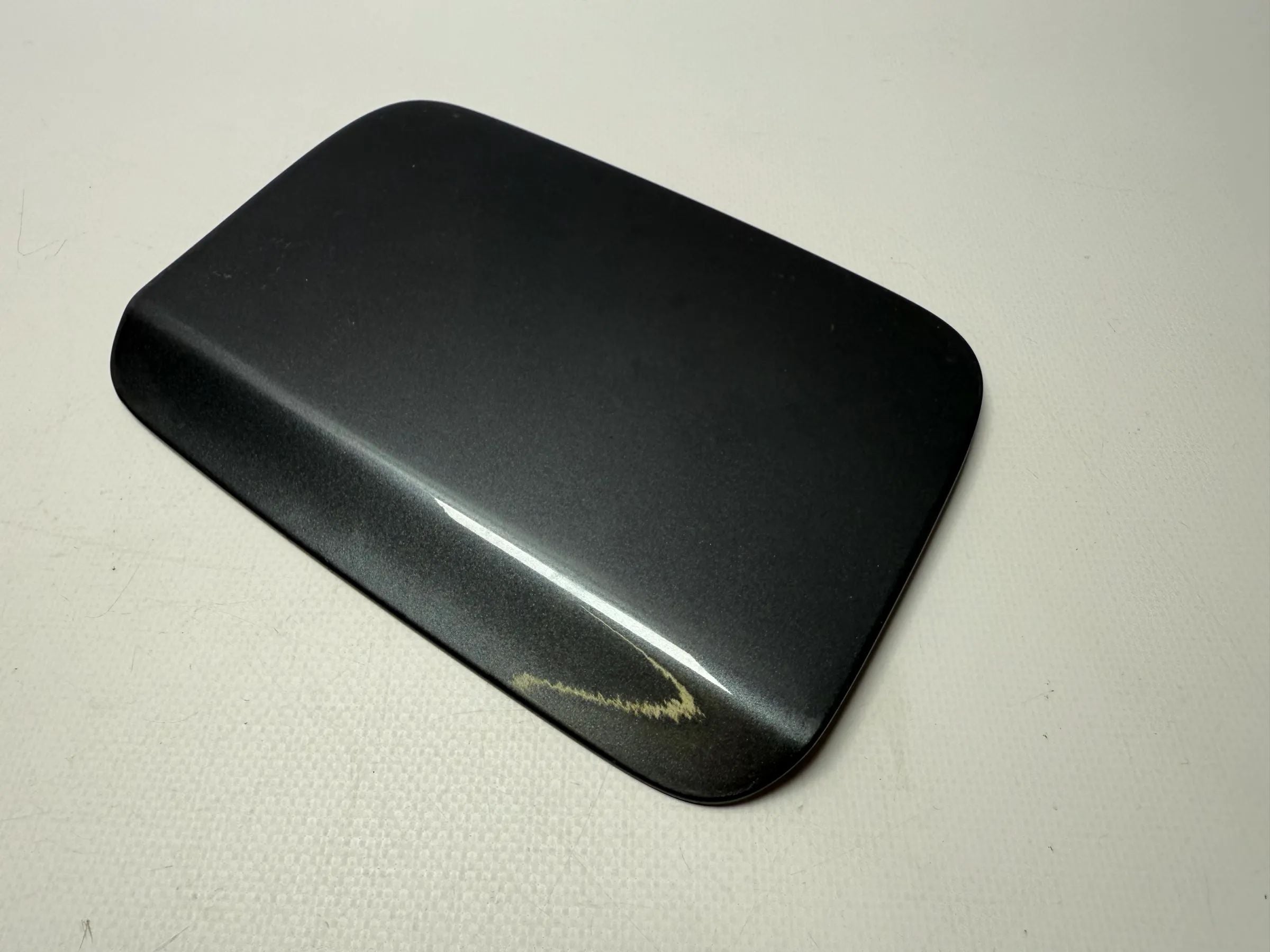 Оригинальная крышка бензобака BMW 3 серии E90 E91 серая 7060692