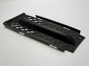 อะไหล่แท้ BMW 320d E90/E91 ช่องลมหน้าซ้าย DPF 51117154551