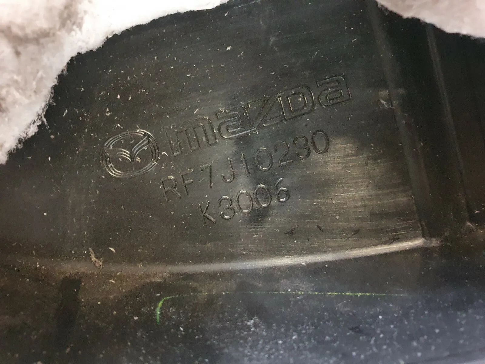 ⭐⭐⭐ RF7J10230 Original Engine Cover MAZDA 6 GG 16-VALVE As Good As New K3006 ⭐⭐⭐