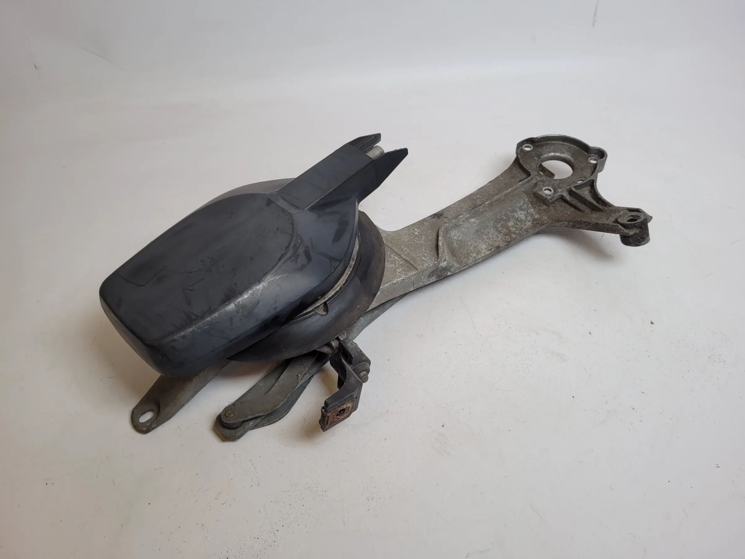Original Mercedes-Benz C-Klasse Wischergestänge Wischermotor Vorne A2028202108