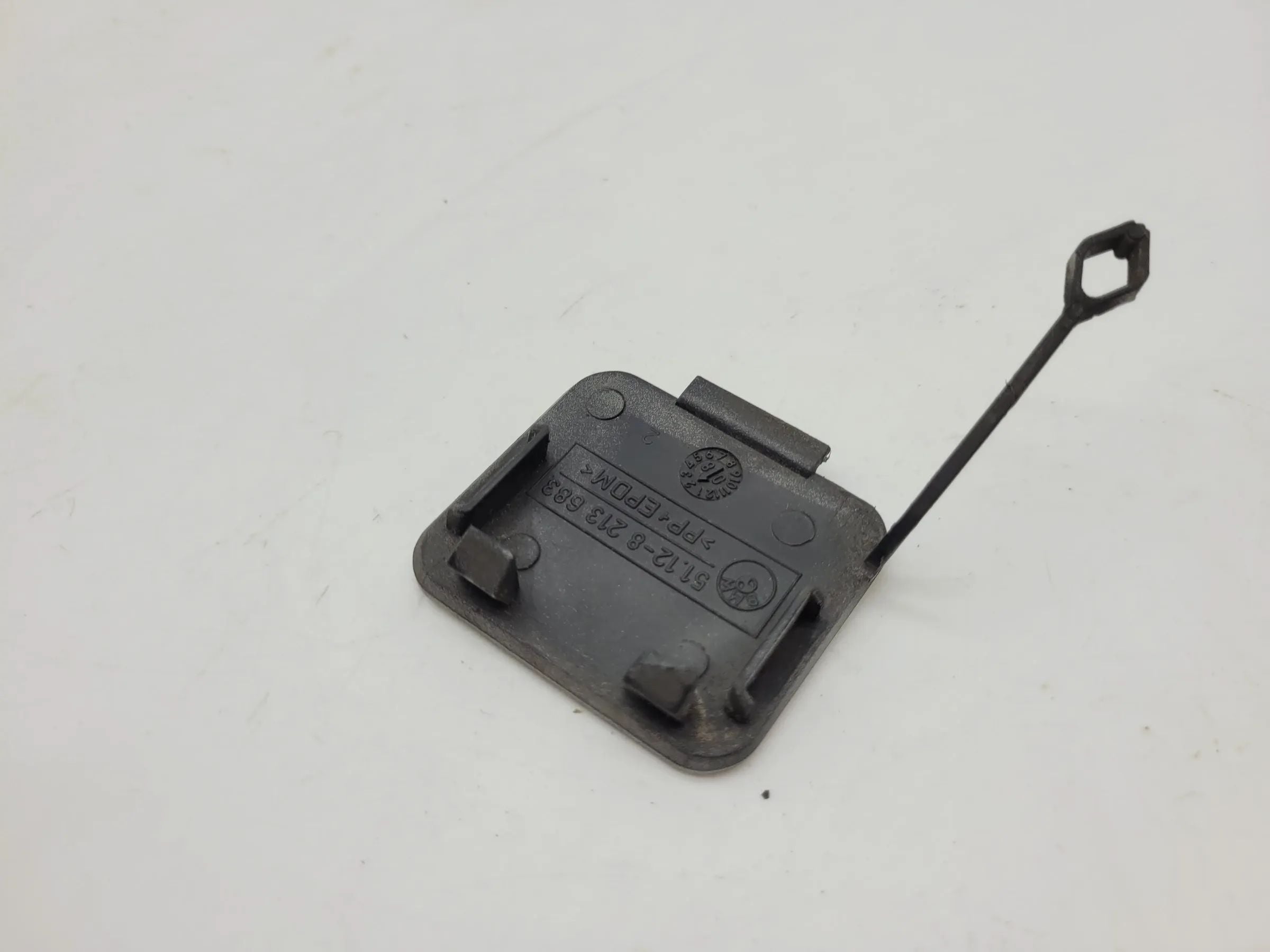 BMW 5er Touring E39 Abschleppöse Abschlepphaken 51.12-8213683 Original