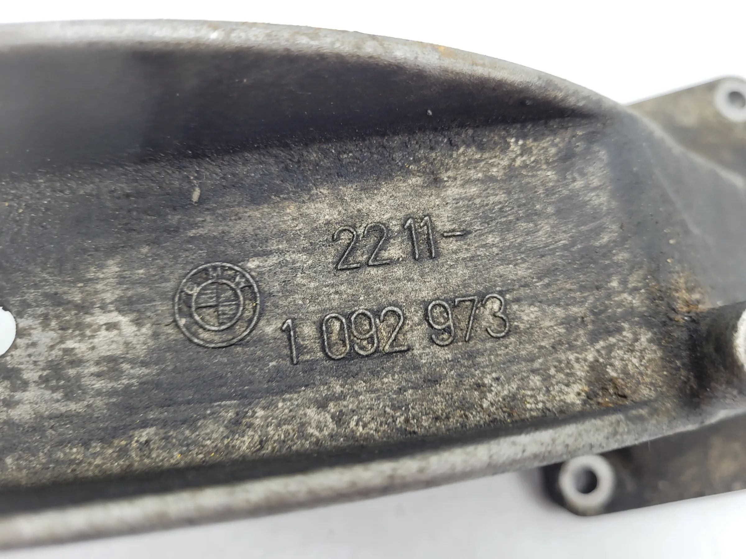 Original BMW 5er E39 Motorhalter 22.11-1092973