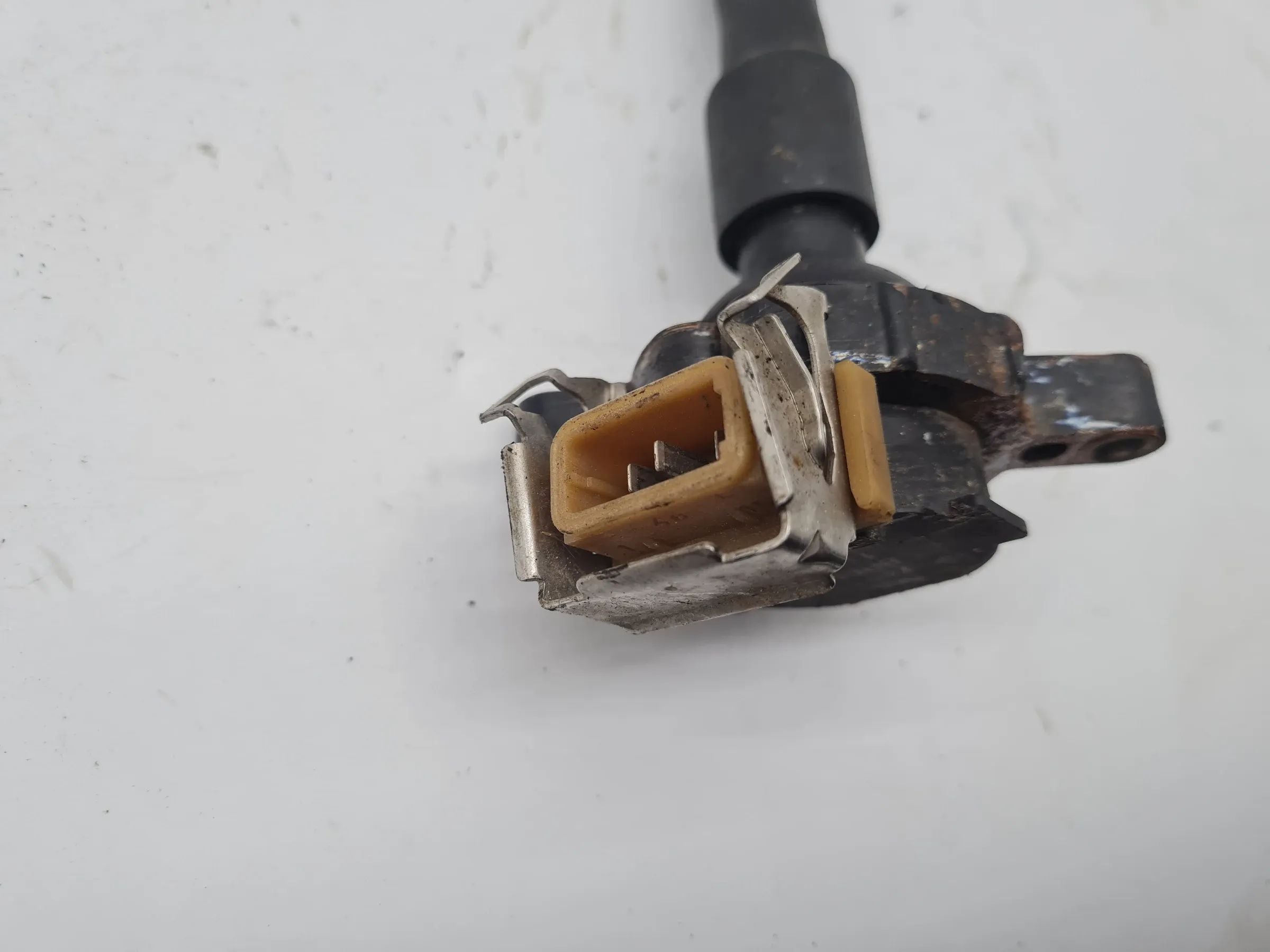 Original BMW 3 Series (E46) Ignition Coil 1748017