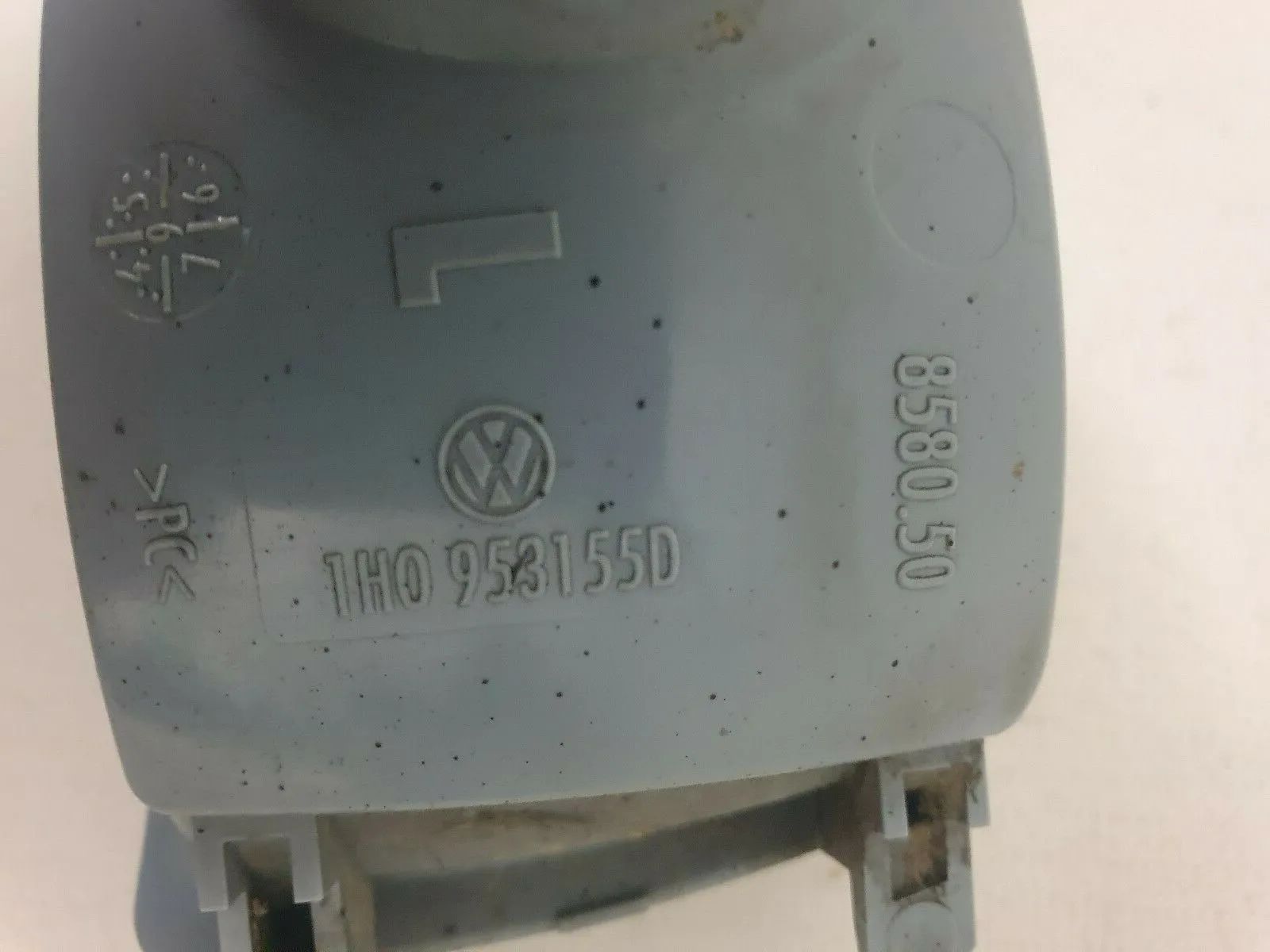 อะไหล่แท้ VW GOLF 3 III Cabrio (1H1) ไฟเลี้ยวหน้า ซ้าย 1H0953155D