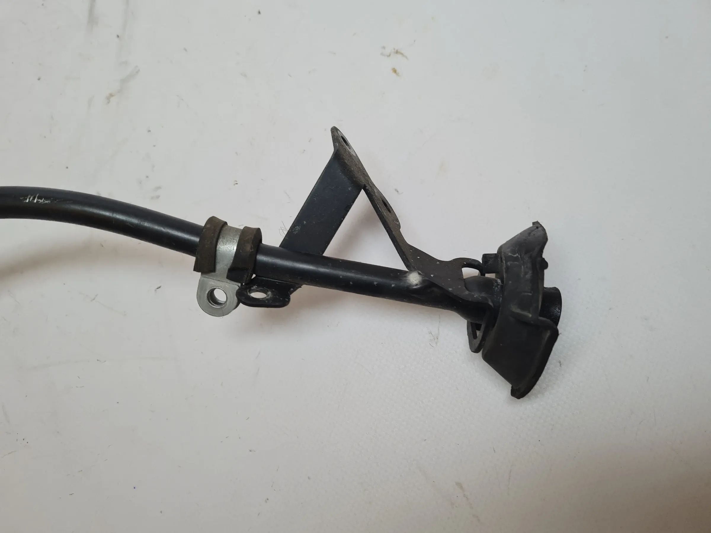 Original Mercedes C-Klasse CL203 オイルレベルゲージ用ガイドパイプ M111.951