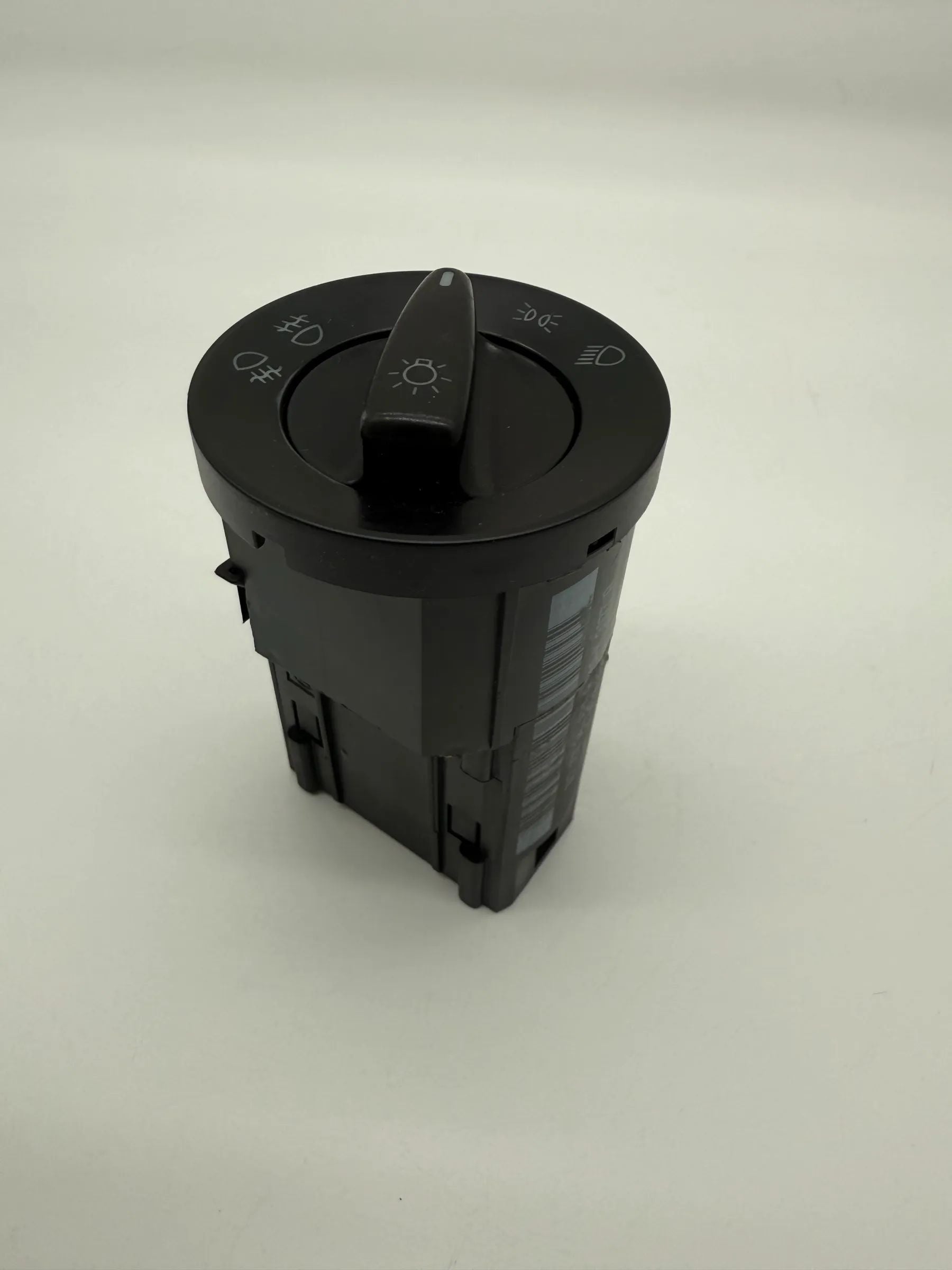 Interrupteur d'éclairage VW AUY 1C0941531A 04052031 7 M Sharan 1.9 TDI