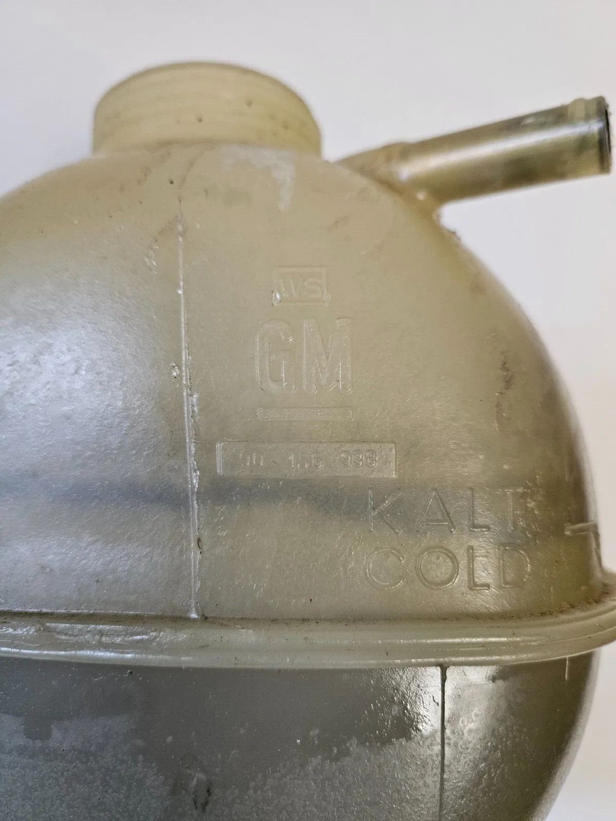 Réservoir d'expansion d'origine OPEL pour liquide de refroidissement Opel Kadett D E Ascona C 90156938