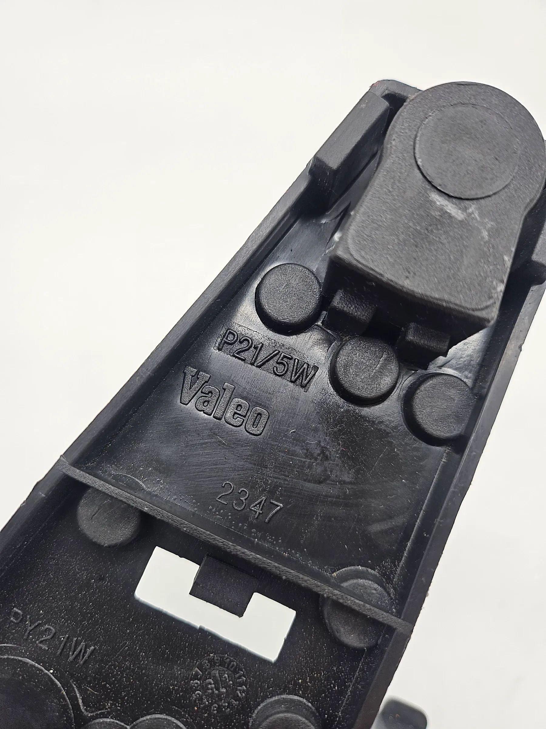 RENAULT LAGUNA - Suporte da Luz Traseira / TRASEIRA DIREITA / 2347 VALEO PY21W ##208