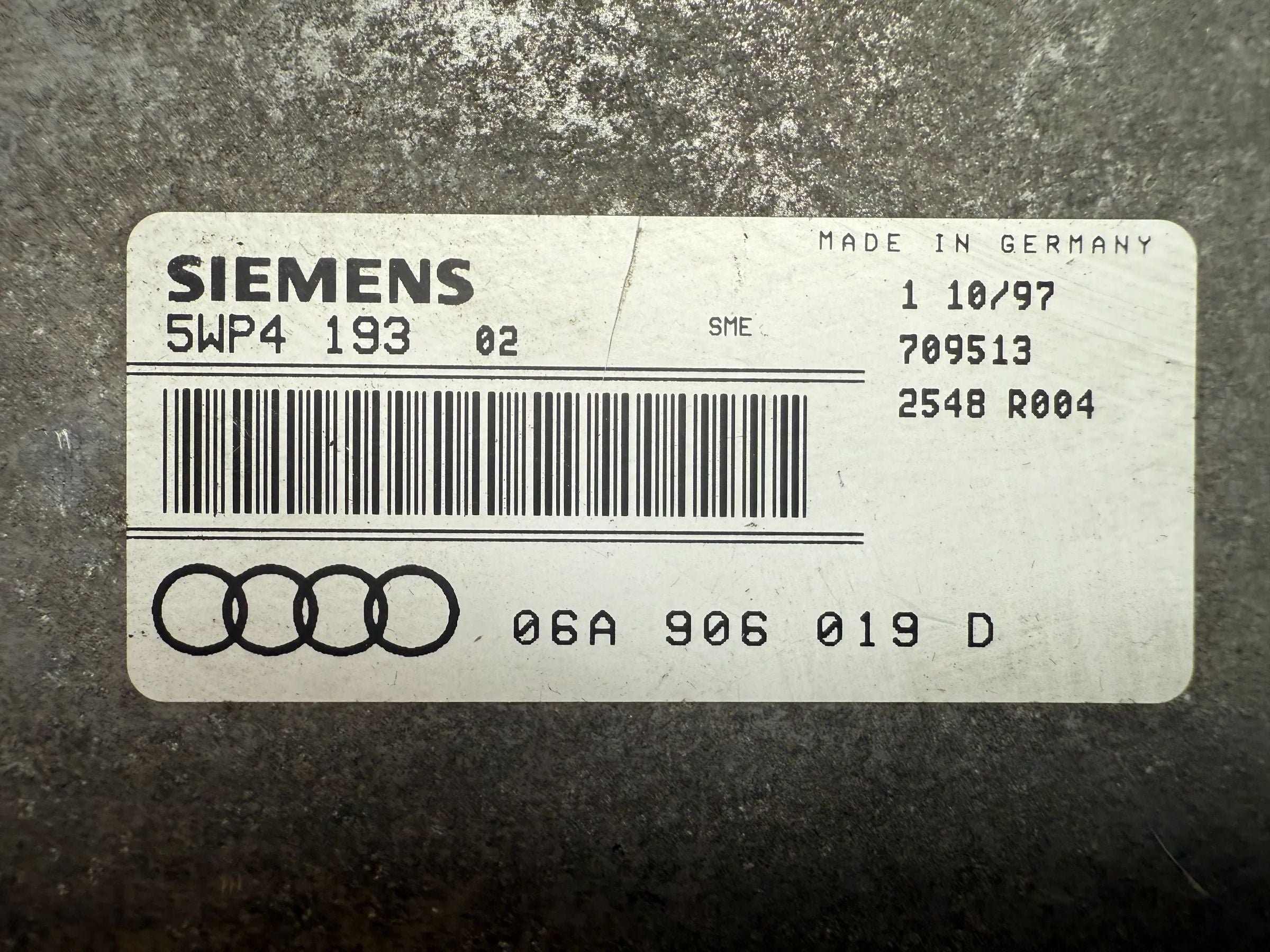 A3 8L 1.6I control unit engine control unit 06A906019D Audi 8L A3 1.6