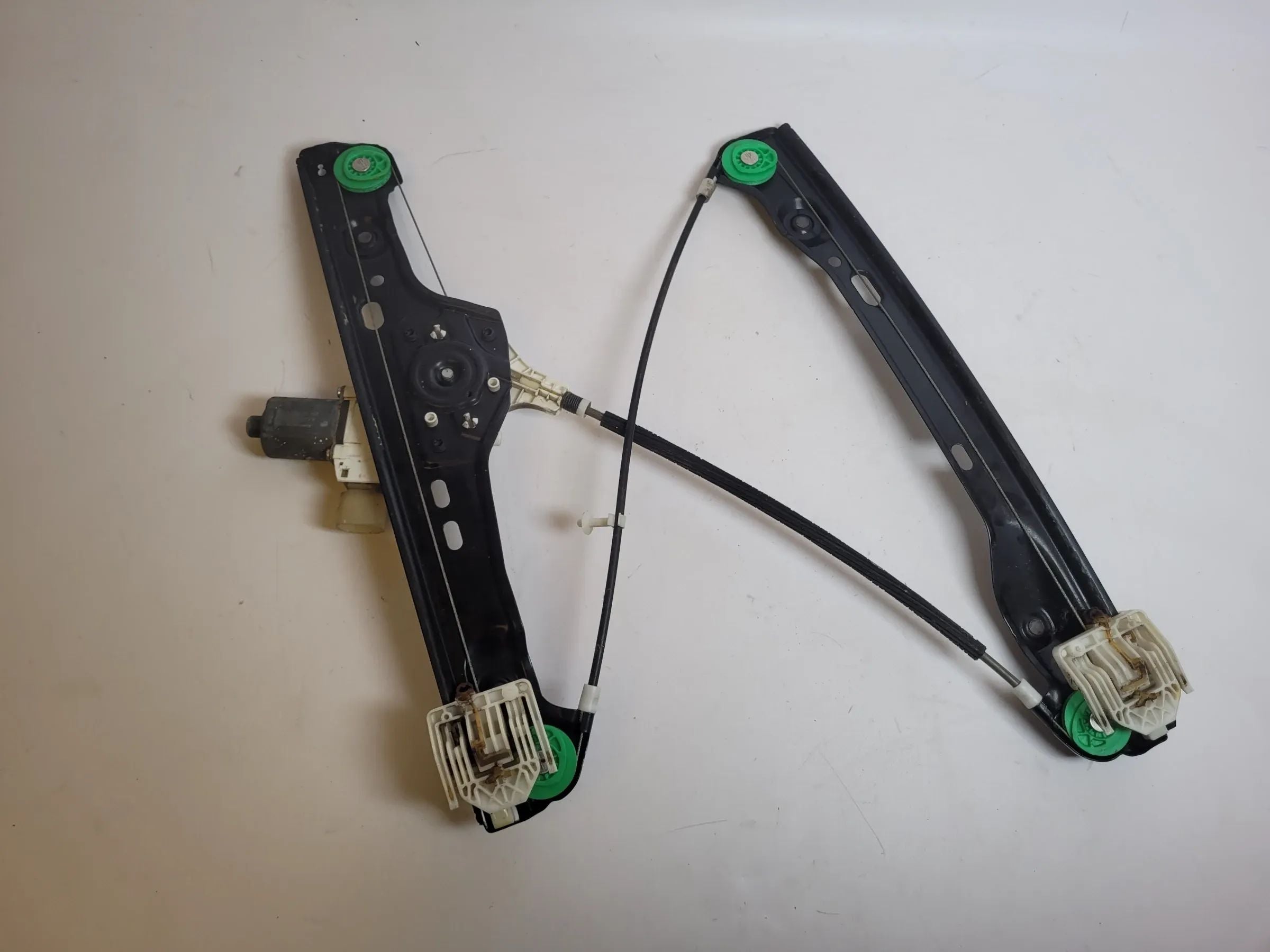 BMW 3er Touring E91 Fensterhebermotor + Gestänge Vorne Rechts 7060266 Original