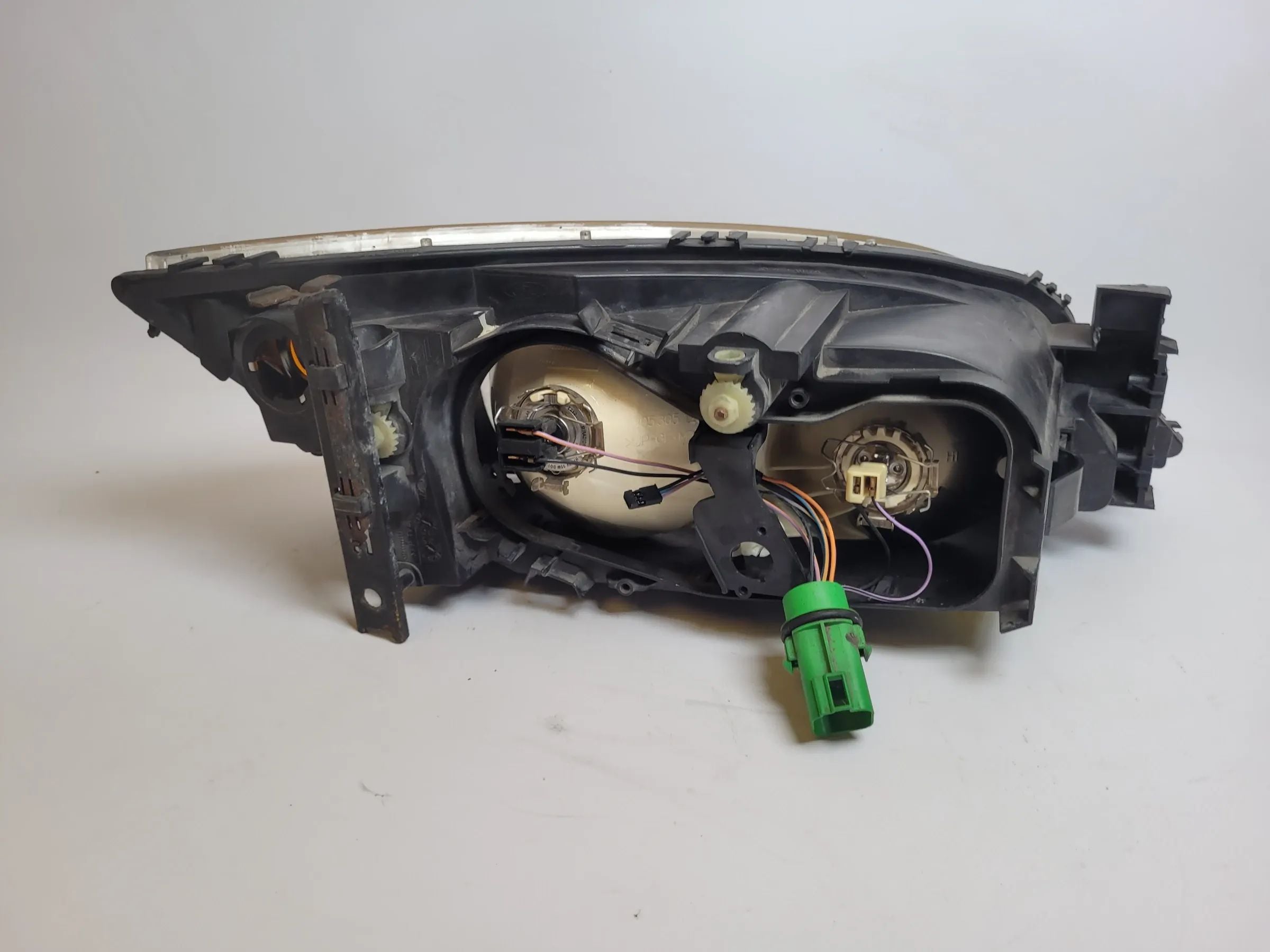 Ford Mondeo III 3 BW/B4/B5 Scheinwerfer/Frontleuchte Links 1S7113006AL