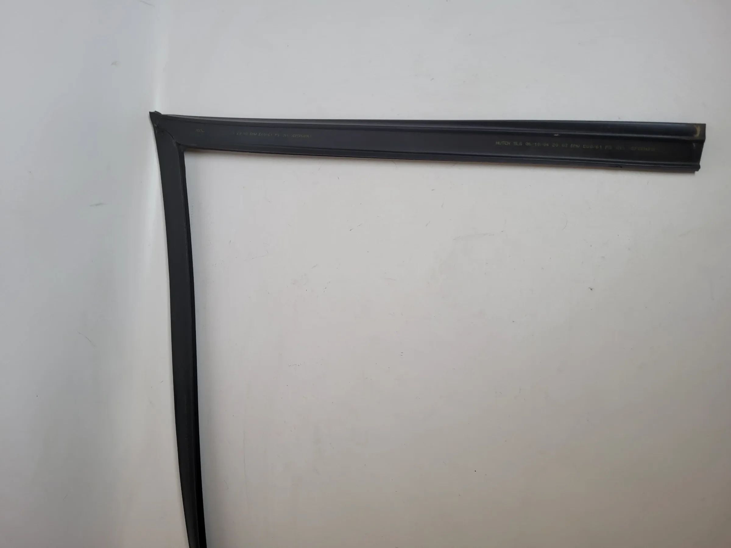 BMW 5er Touring E61 Fensterführung Dichtung Gummi Vorne Rechts Original