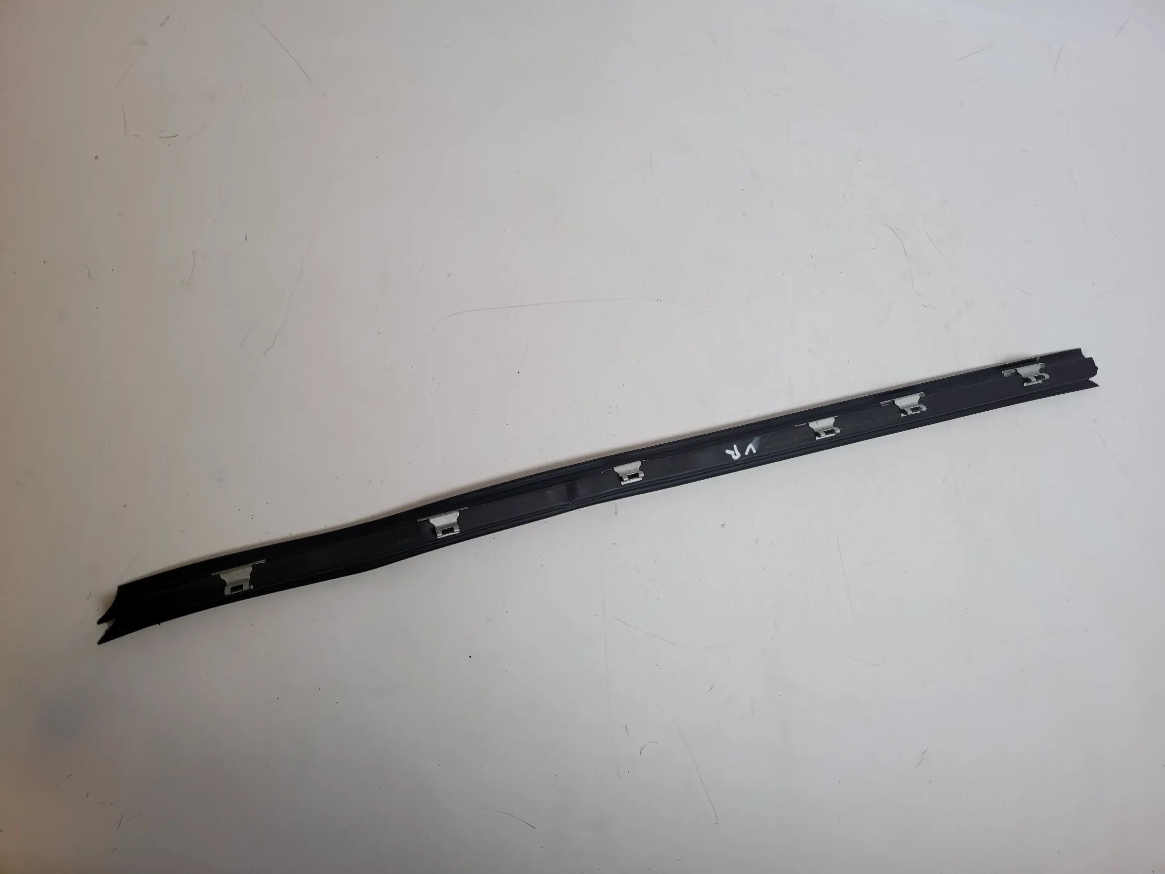 BMW 5er Touring E61 Leiste Dichtung Tür Vorne Rechts Original