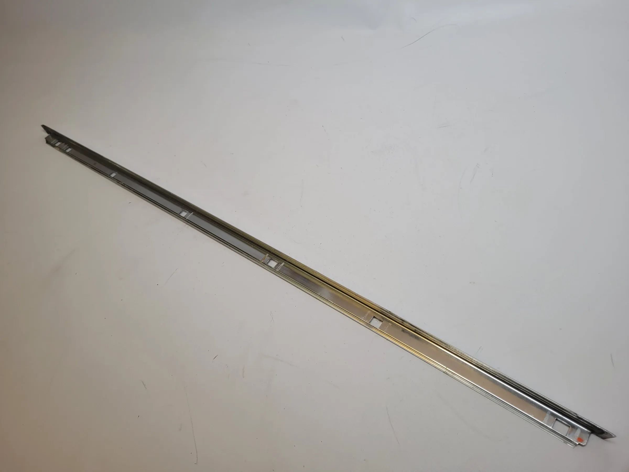 Original BMW 5er Touring E39 Tür Chrom Leiste Hinten Links Oben