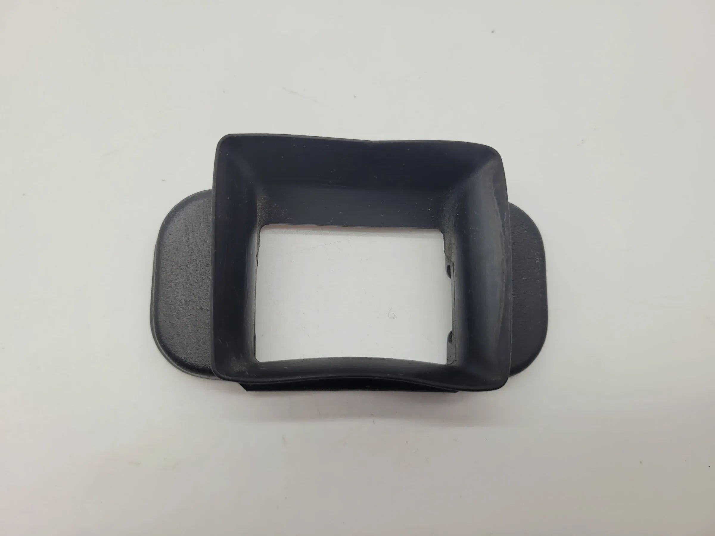 BMW 5er Touring E39 Dichtung Türfangband Turbremse L/R 51.22-8203824 (Original)