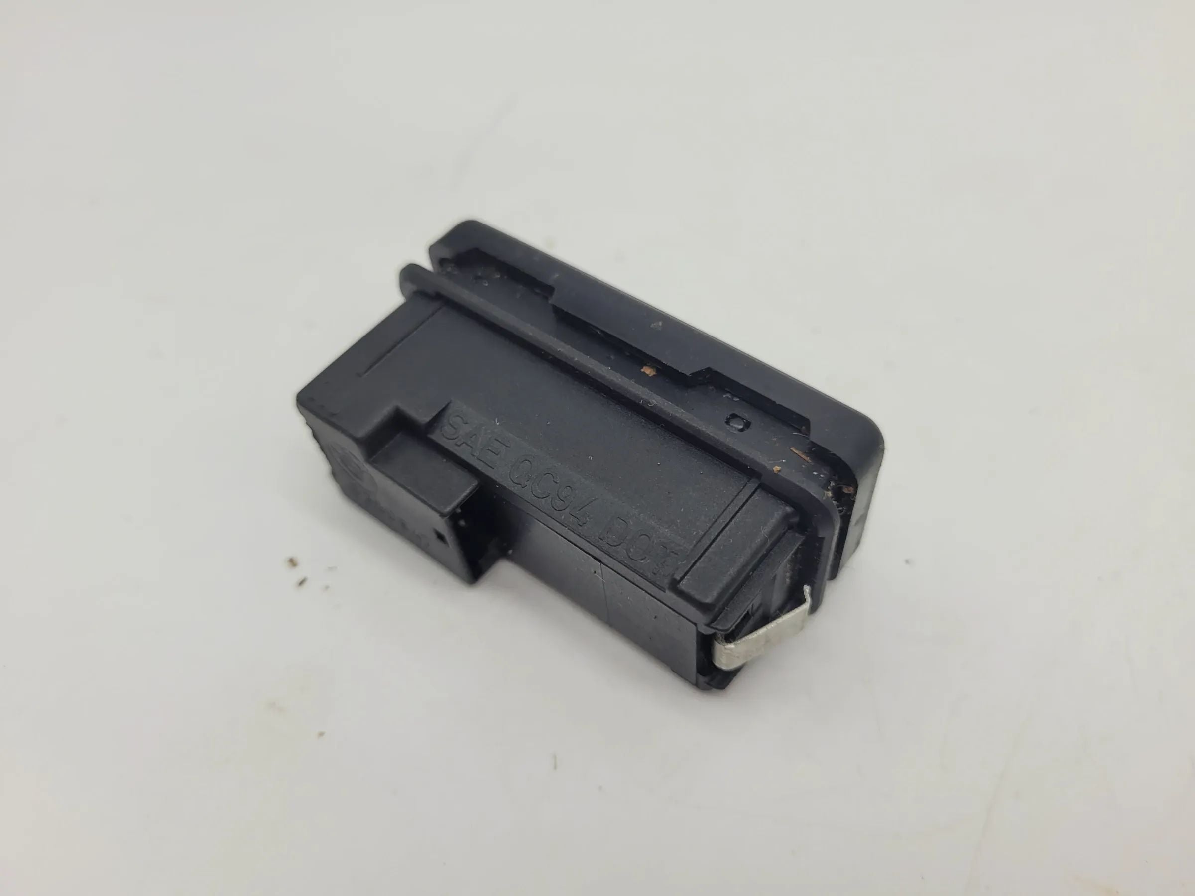 BMW 5er Touring E39 Warnblinkschalter 8350947 (Original)