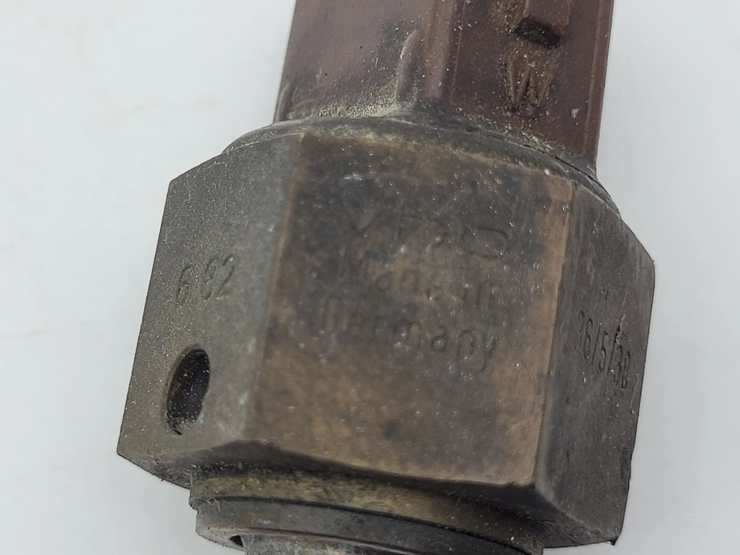 BMW 5er E28 E34 6er E24 7er E23 E32 Kühlflüssigkeit Temperaturfühler 0280130023