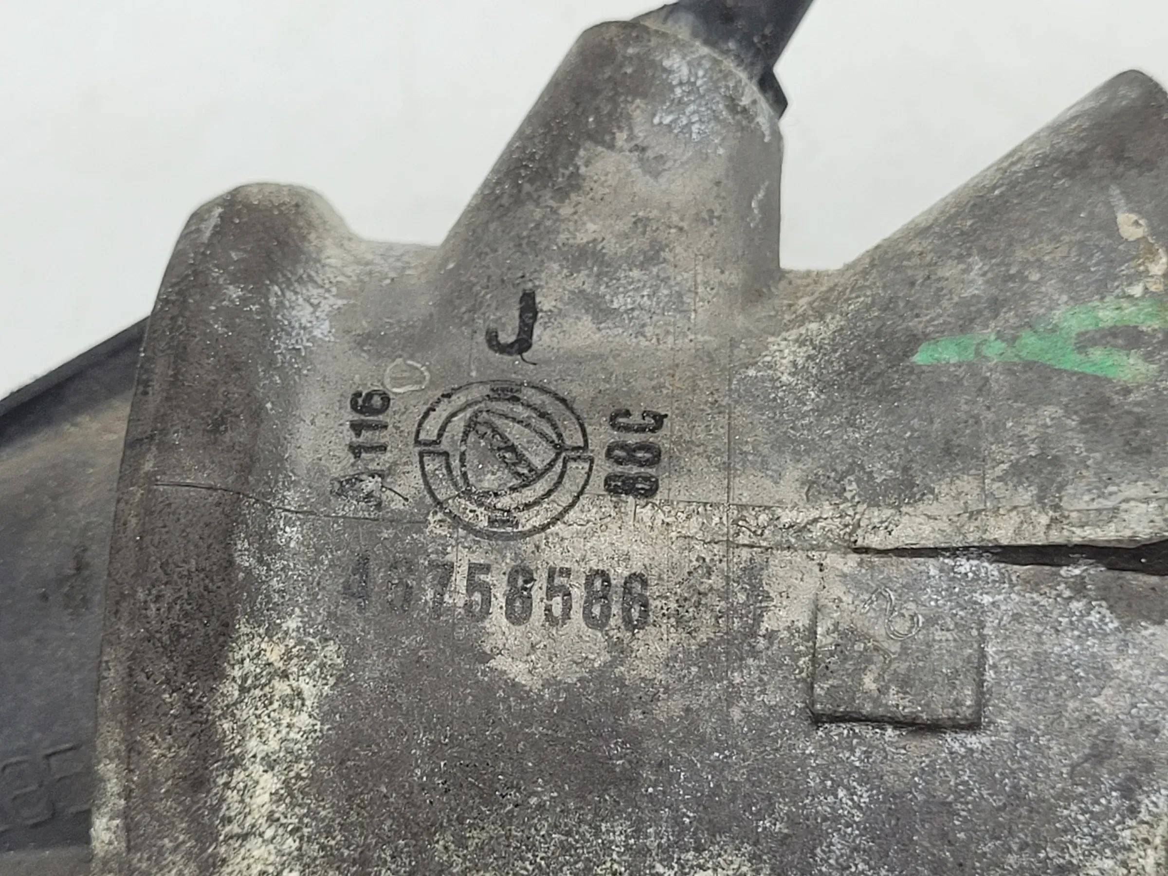 Original Fiat Punto 188 1,9 JTD Thermostat 46758586