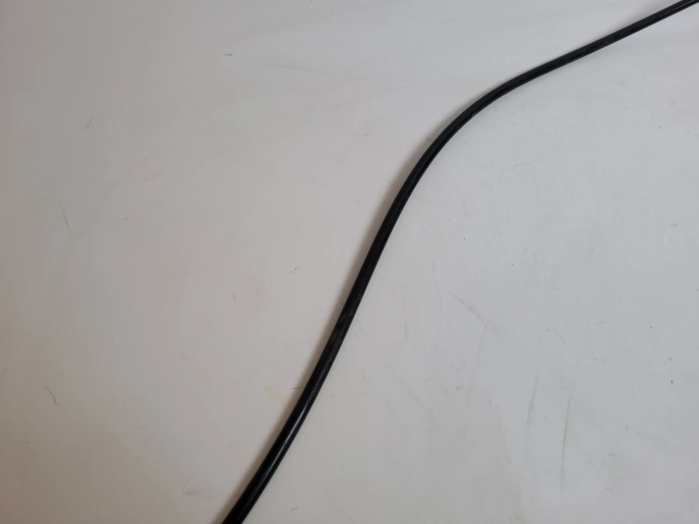 BMW 5er Touring E39 Teileleitung 16.13-1184011 Original