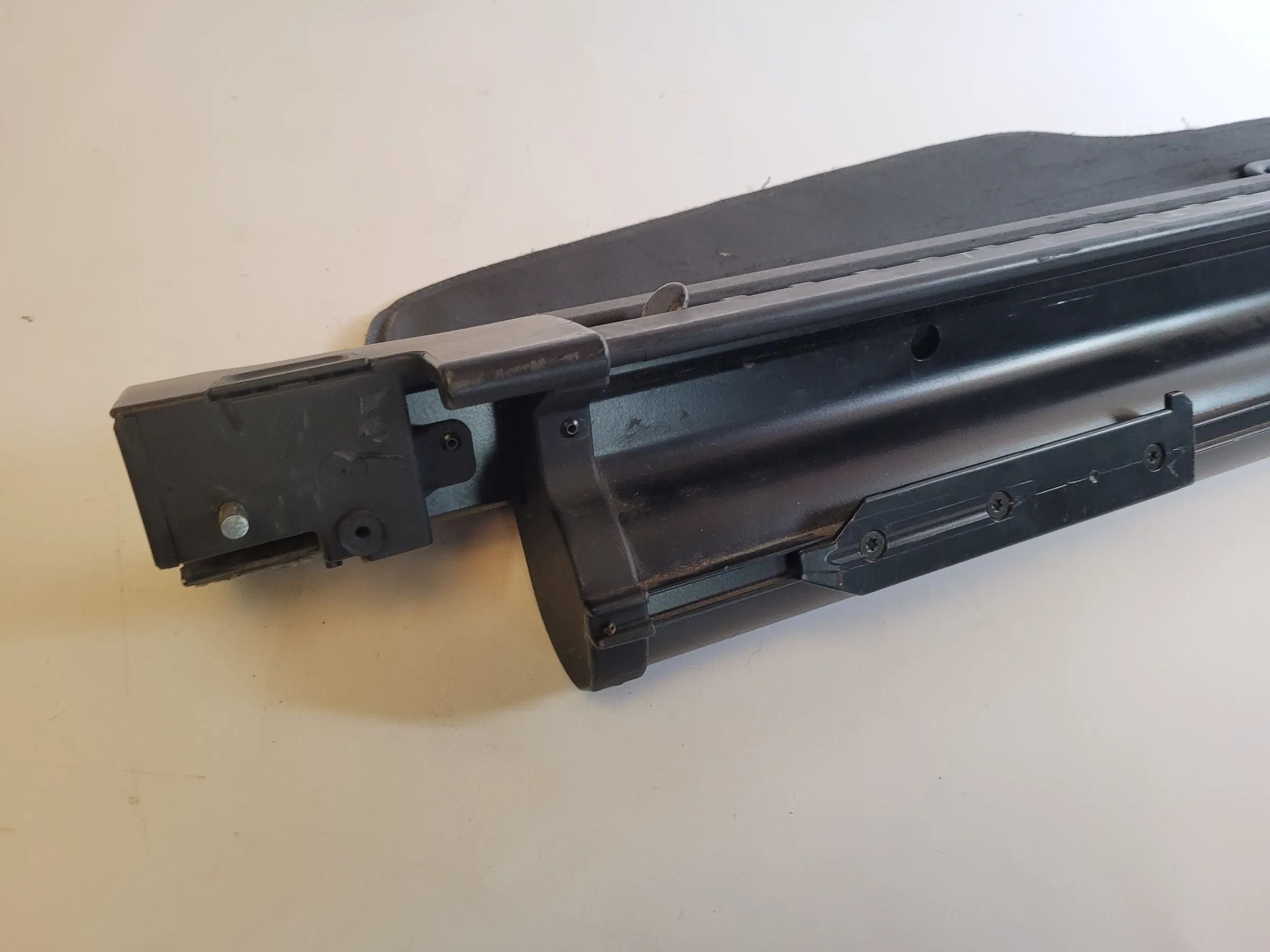 BMW 5er Touring E39 Laderaum Gepäckraum Abdeckung 8236357 Original