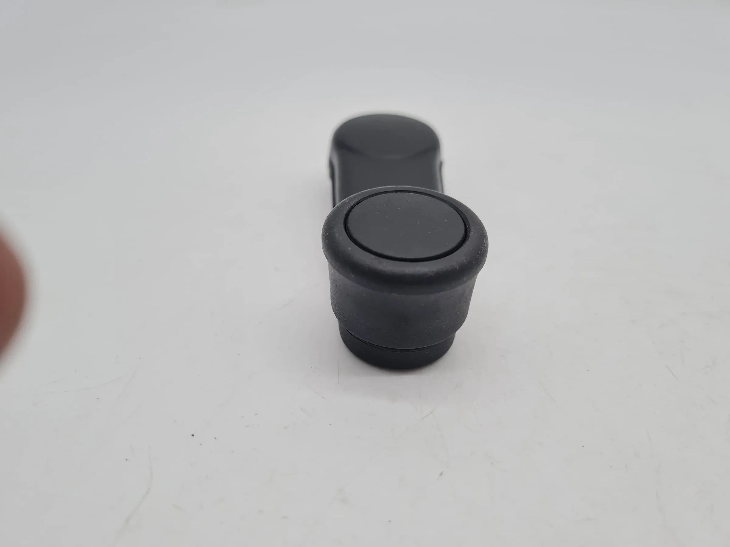Original Audi A4 (8E/B6/B7) Fensterheber Manuell L/R Hinten 8Z0837581B