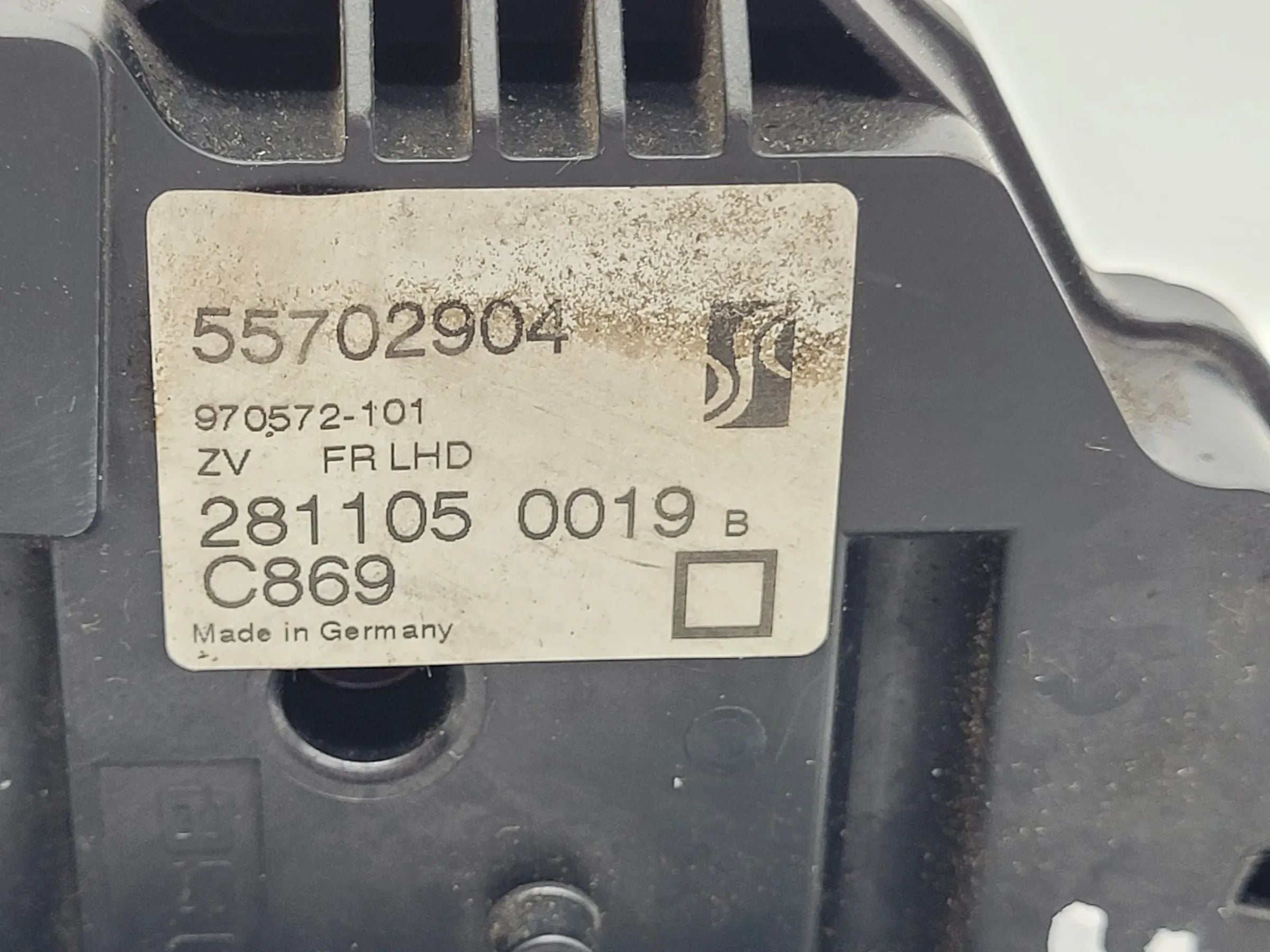 Fiat Punto Grande 199 Türschloss Vorne Rechts 55702904 (Original)
