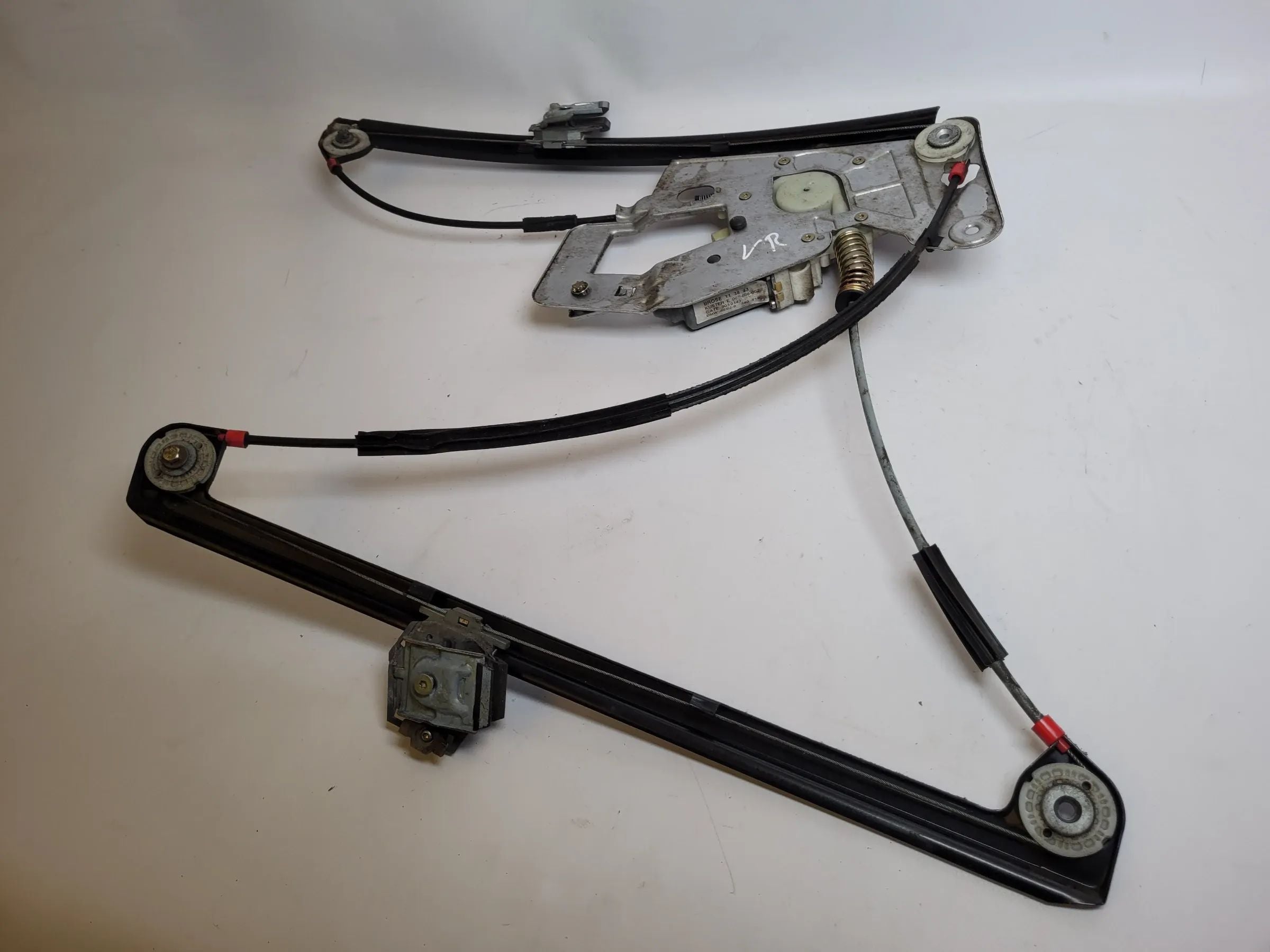 BMW 5er Touring Fensterhebermotor + Gestänge Vorne Rechts 67.62-8360512 Original