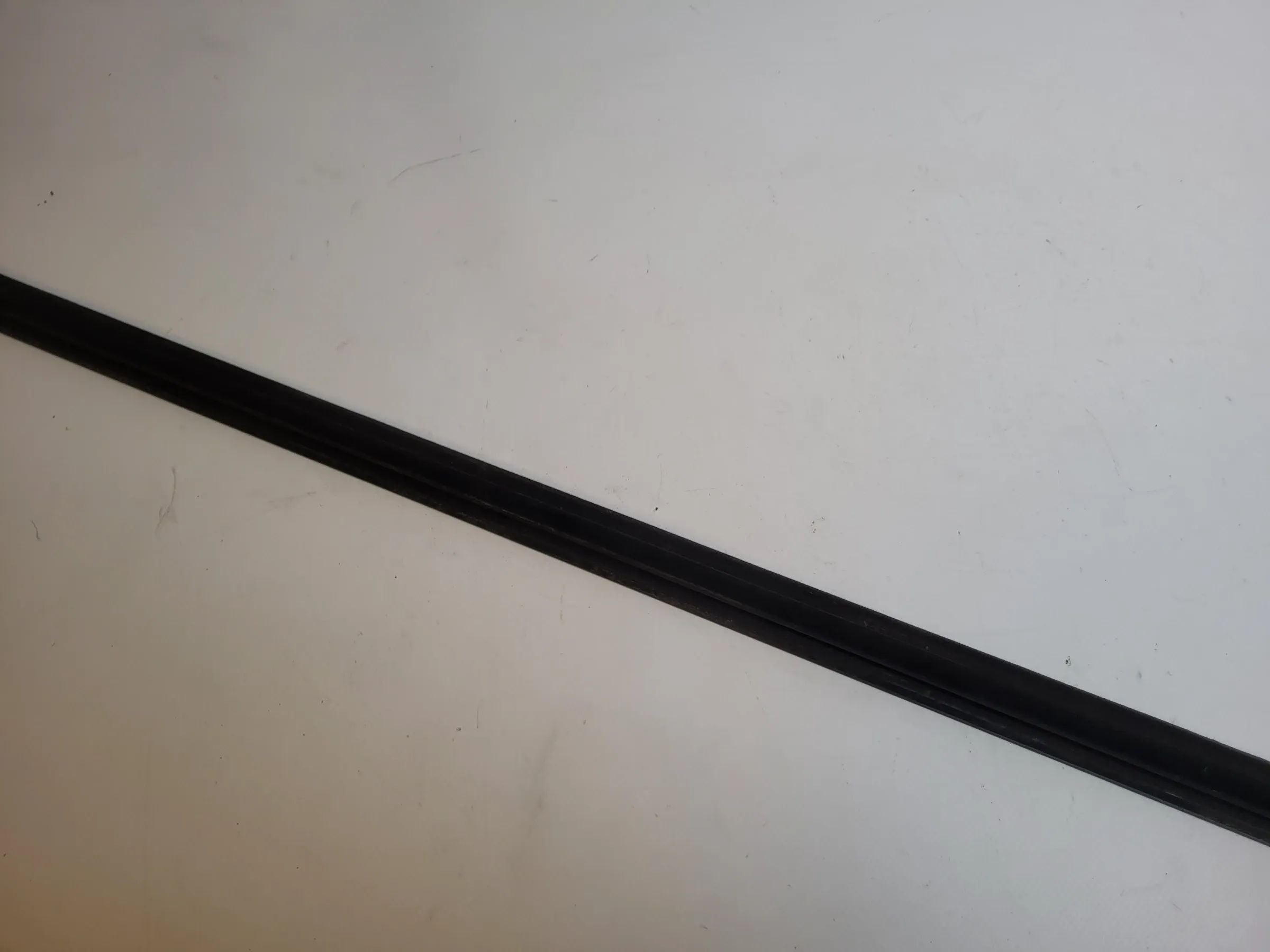 Fiat Punto Grande 199 Fensterschachtleiste Dichtung Vorne Rechts Original