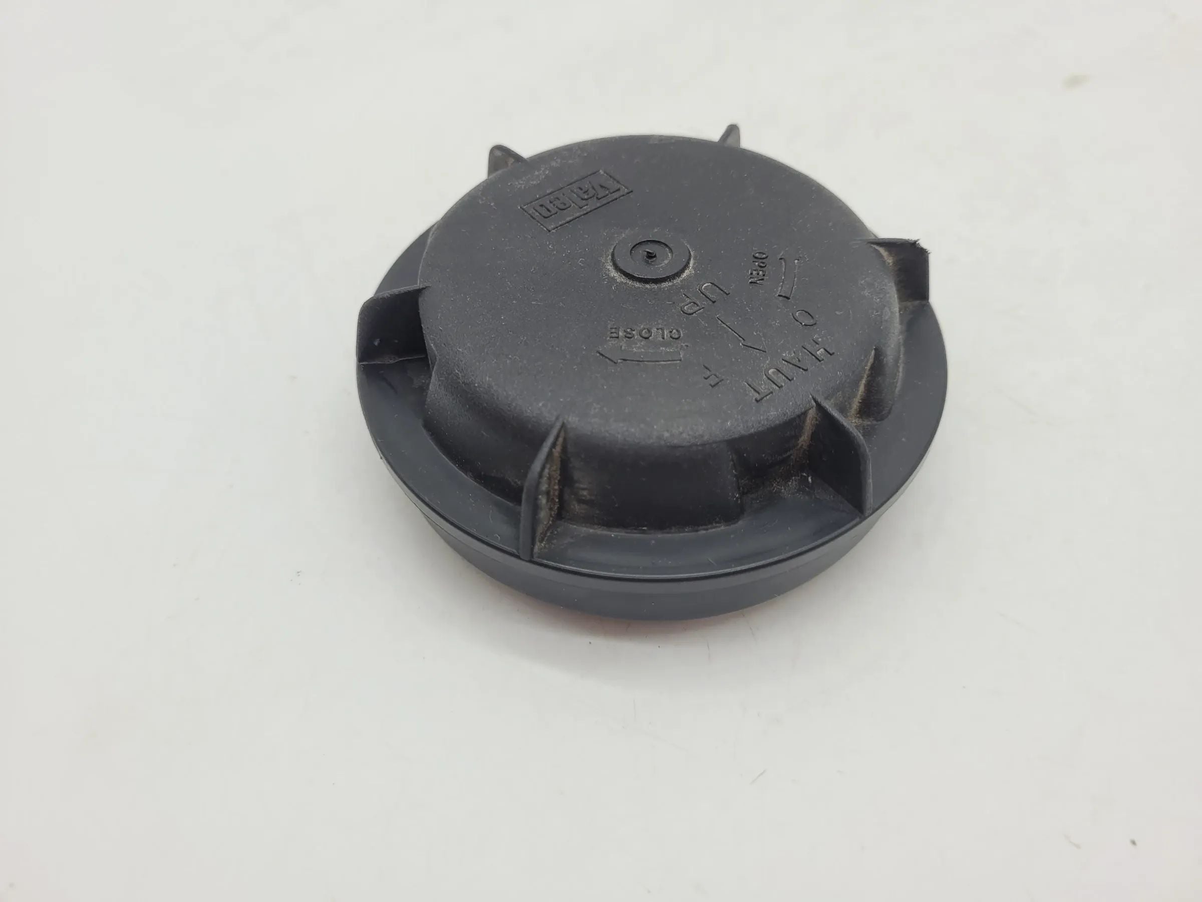 Opel Corsa C X01 Scheinwerfer Kappe Deckel L/R 89001811 (Original)