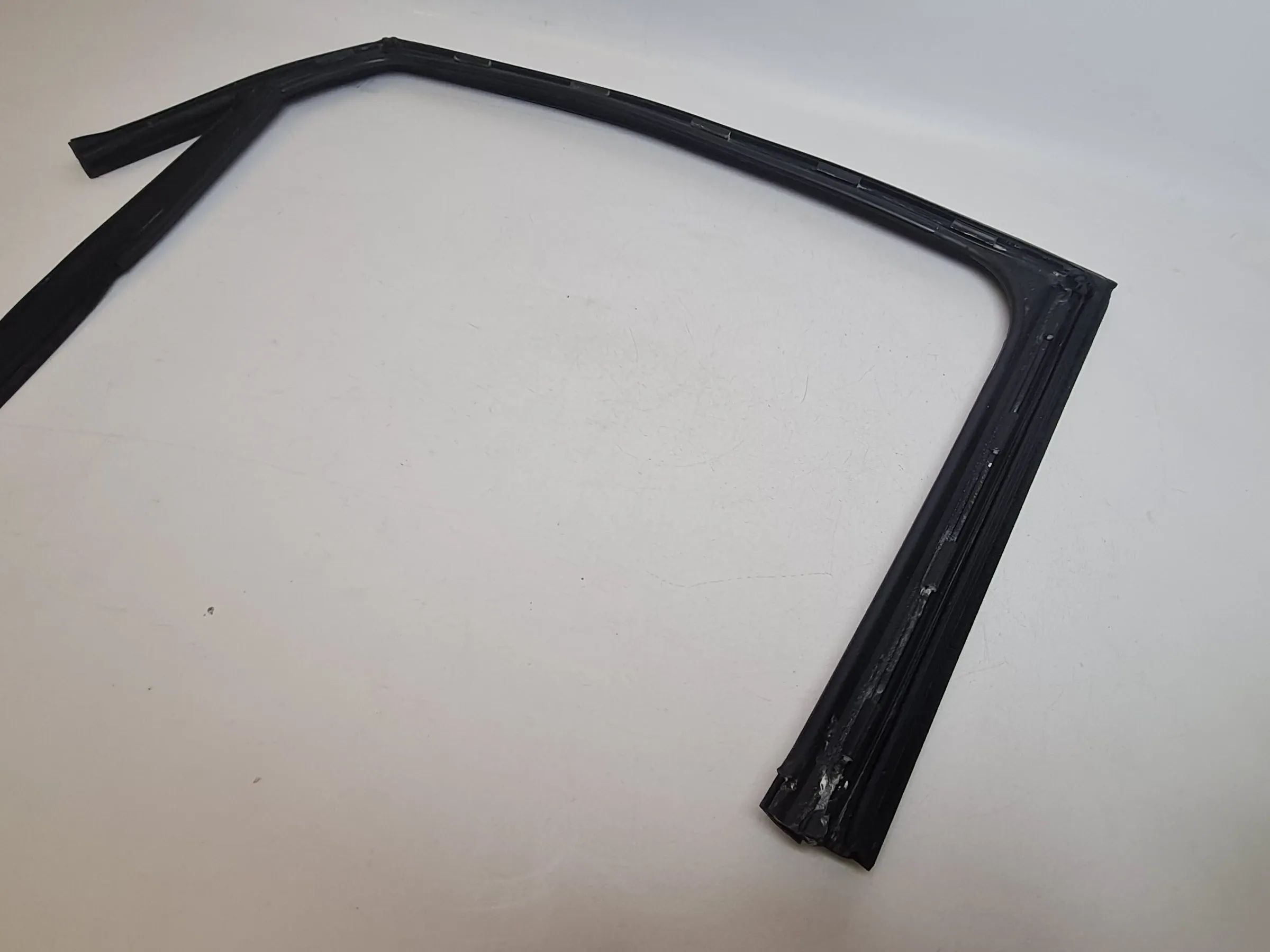 Seat Ibiza IV (6J5/6P1) Fensterführung Leiste Hinten Links 6J4839431RD