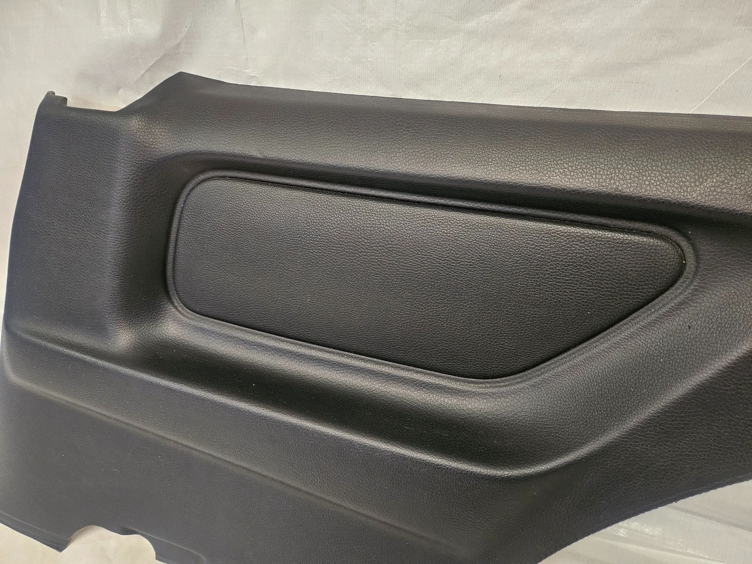 BMW 3er Compact (E36) Türverkleidung Leder Rechts Hinten 8190544