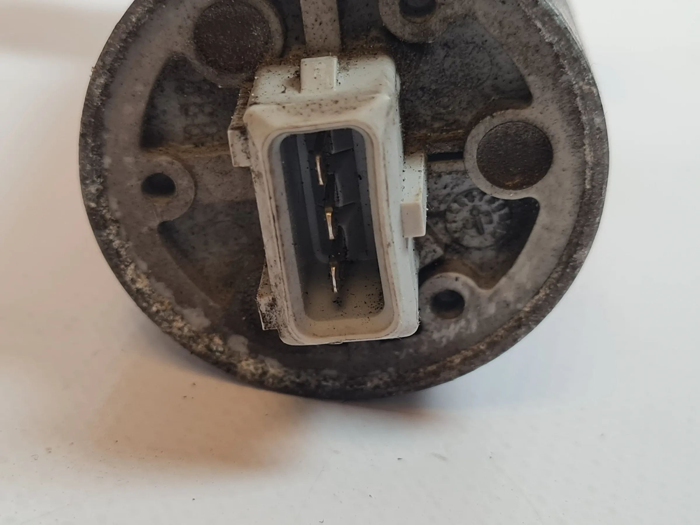 BMW 5er E60 3,0 530i M54B30 306S3 M54 Leerlaufregelventil 1744713 Original
