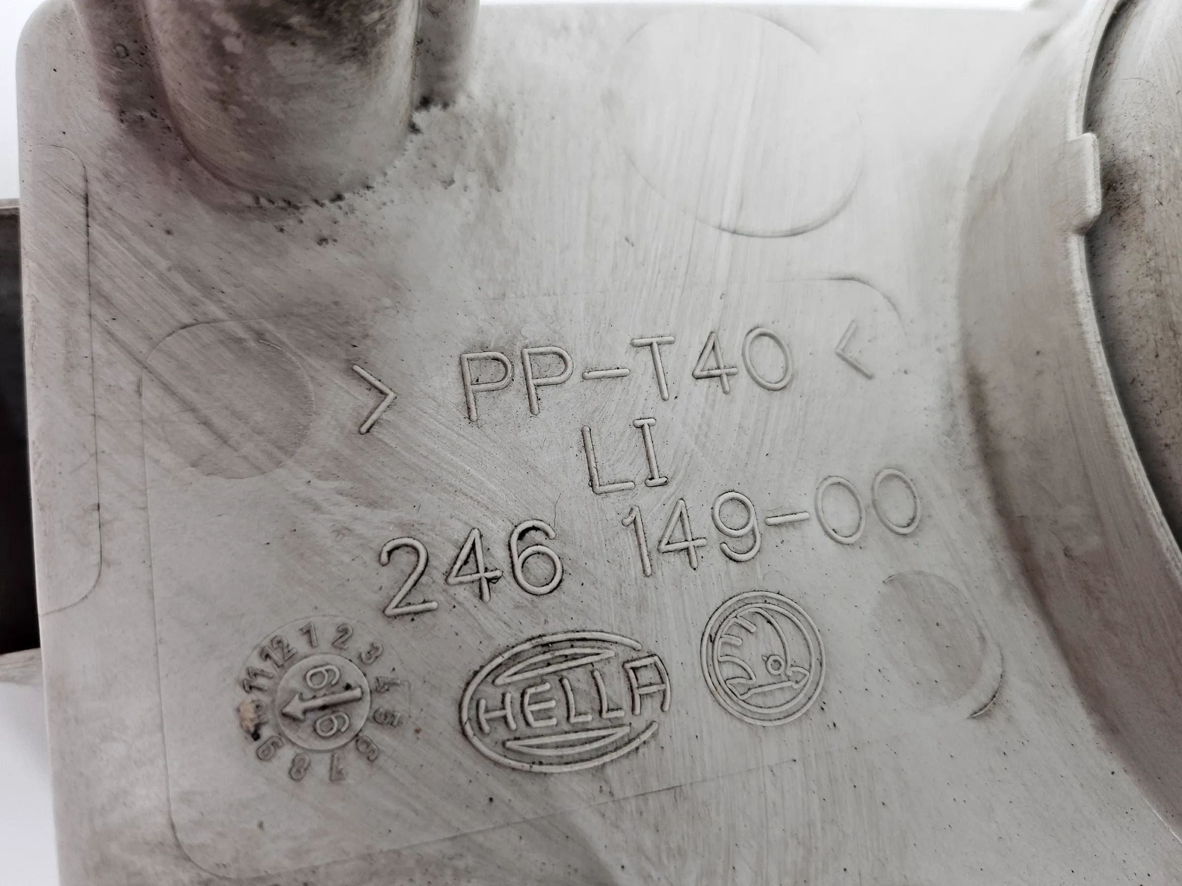 originele Hella Skoda Felicia koplamp voor links 246149-00