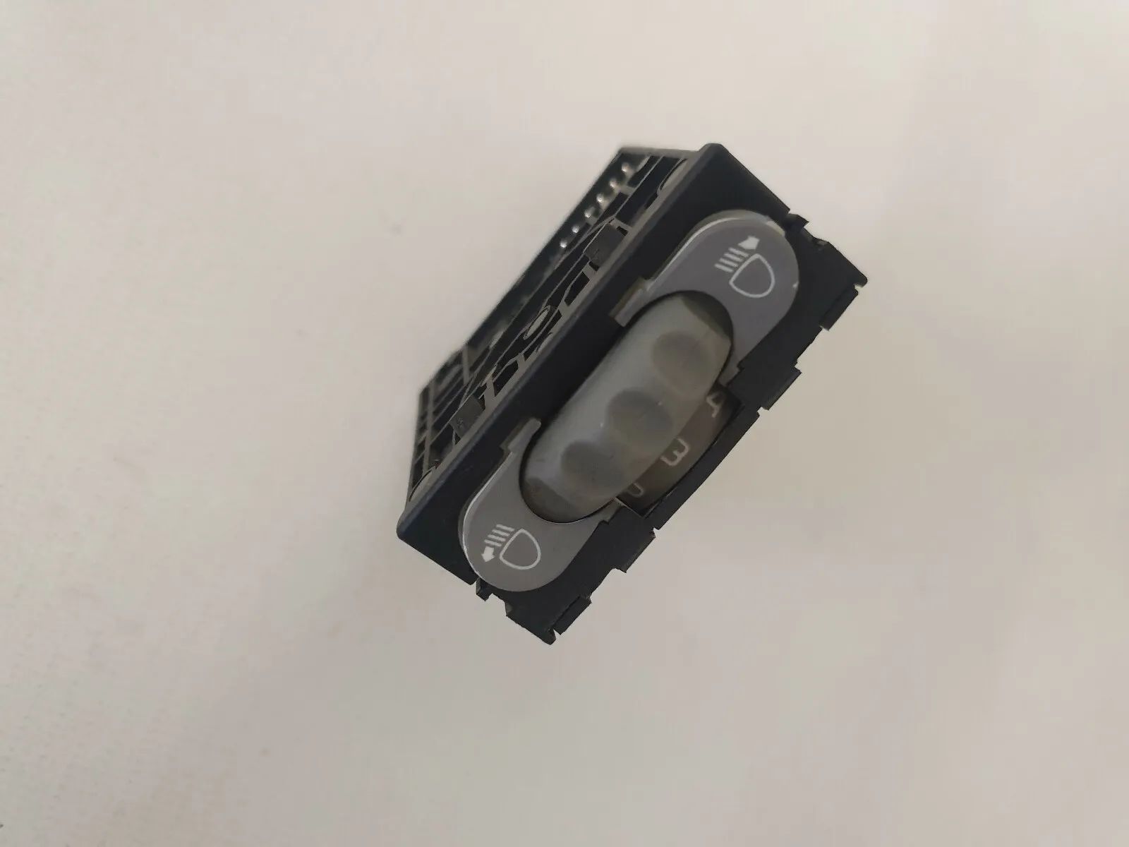 RENAULT MEGANE SCENIC (JA0/1_) 1.6 16V Schalter Leuchtweitenregelung 7700433081