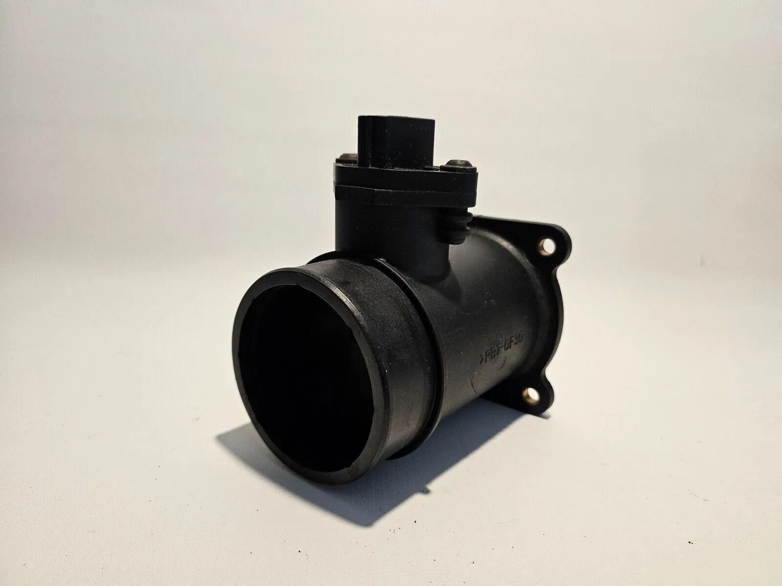 Original Nissan Almera / Tino / Primera Luftmassenmesser  Bosch 0280218094