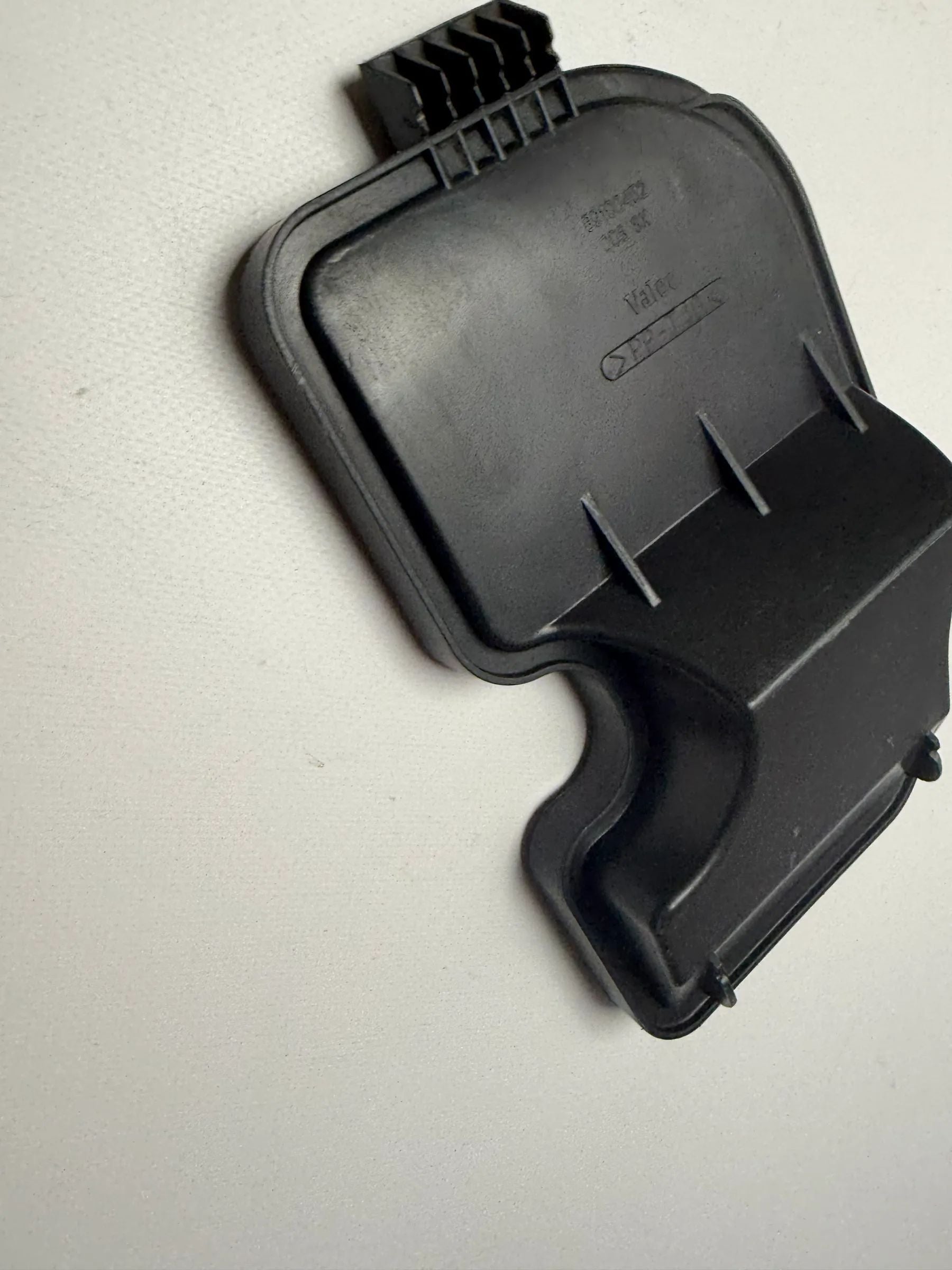 Oryginalna Pokrywa Reflektora Lewa Fiat Punto (188) Valeo 89100452 008SX