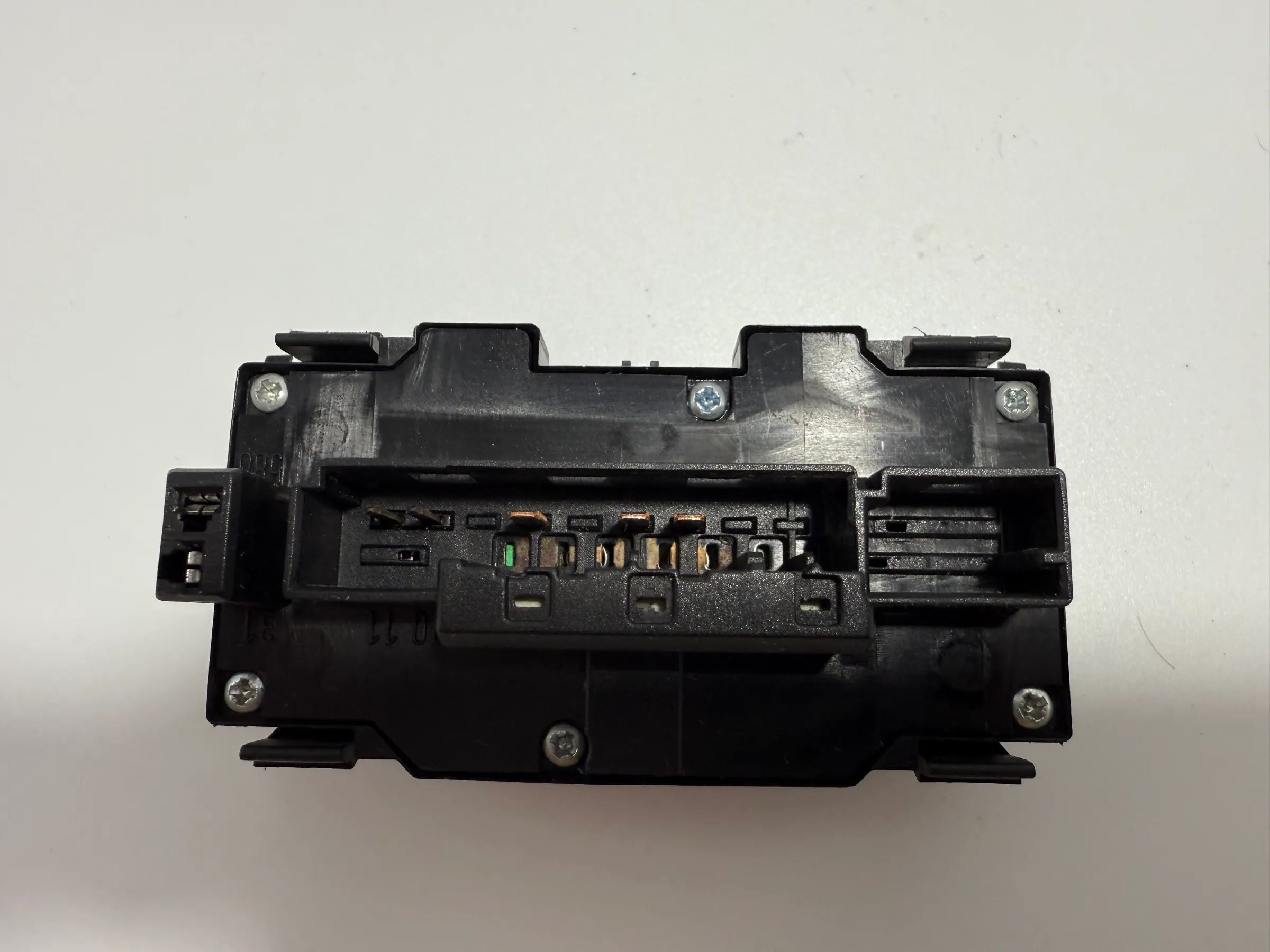 Originele Mercedes W202 W208 W210 waarschuwingsknop, hoofdsteun 2088200310