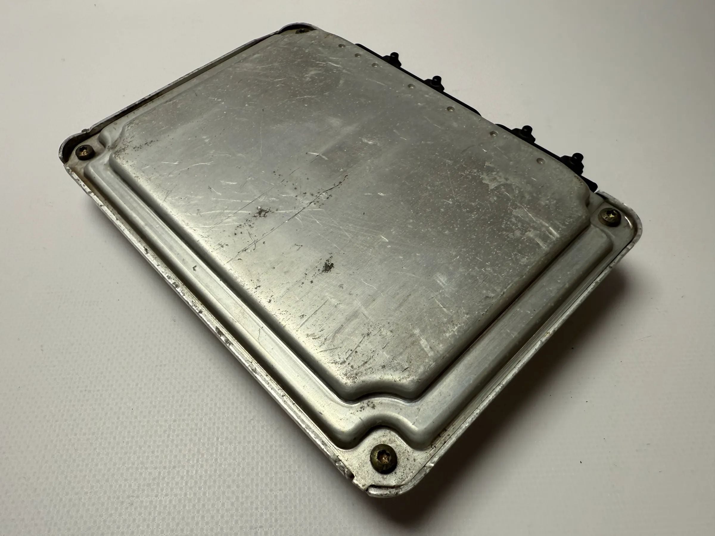 อะไหล่แท้ VW Golf IV 1.4 กล่องควบคุมเครื่องยนต์ ECU 036906032D / 0261206826
